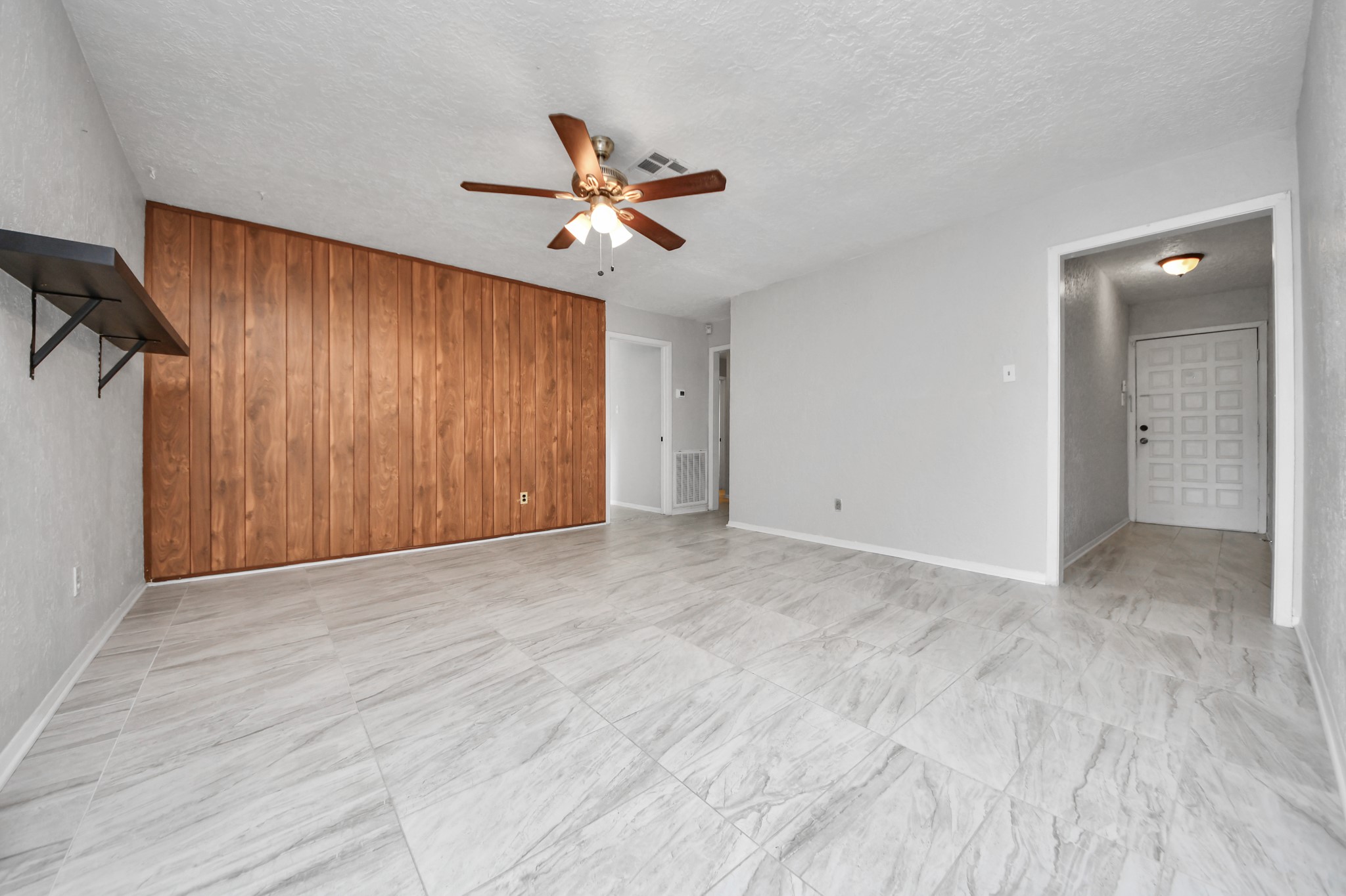 4830 Ridgestone Street Property Photo 6