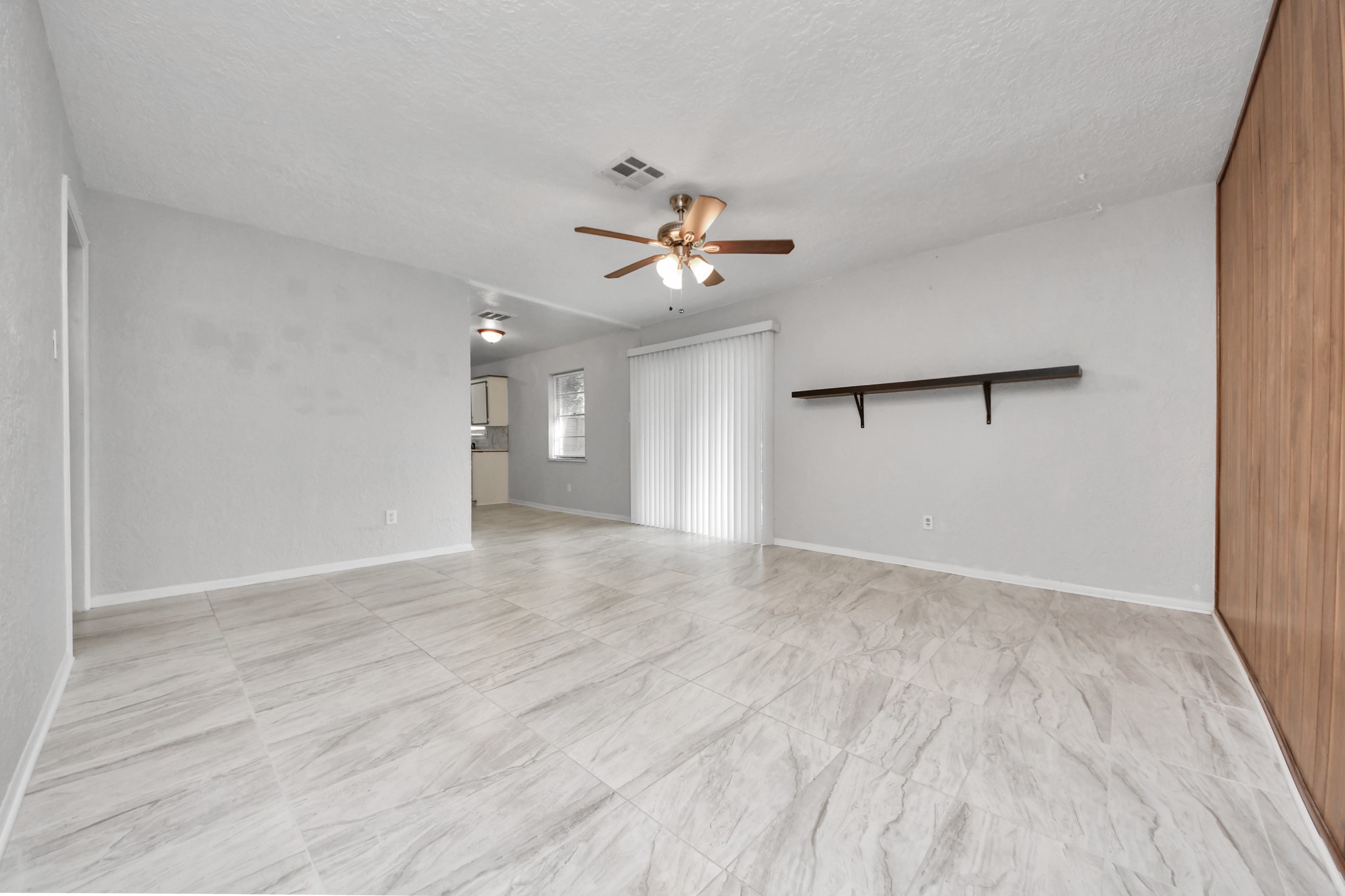 4830 Ridgestone Street Property Photo 8