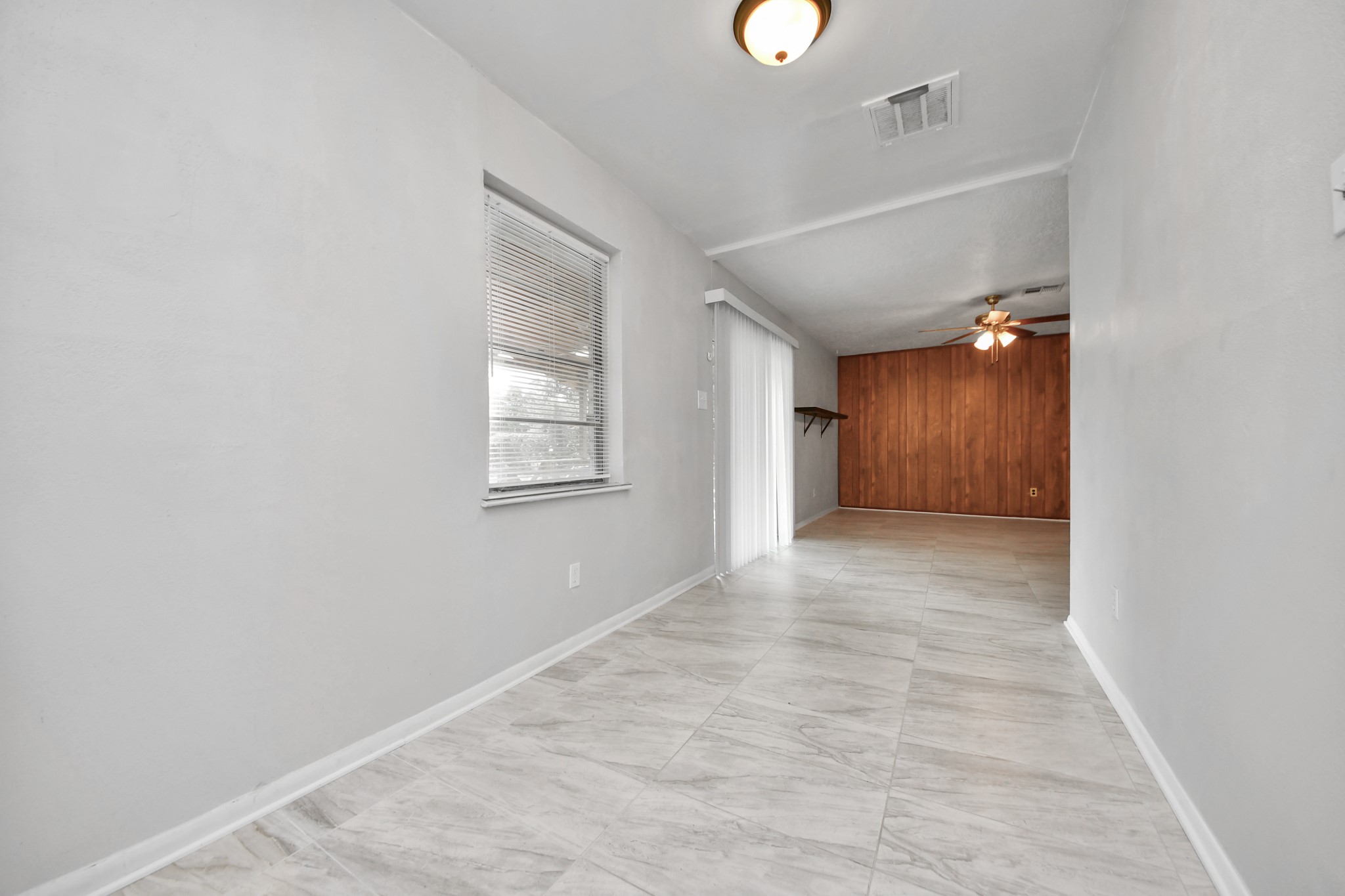 4830 Ridgestone Street Property Photo 11