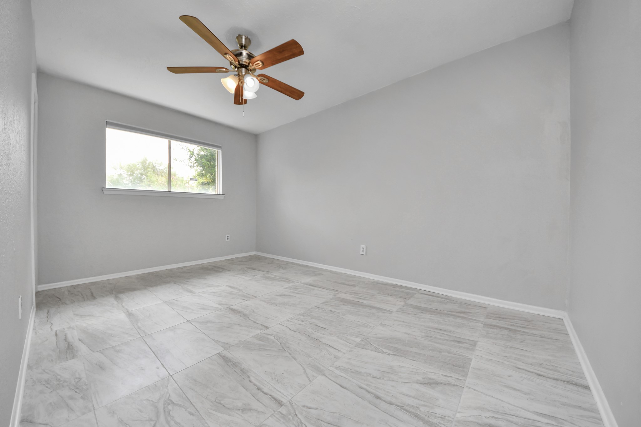 4830 Ridgestone Street Property Photo 17