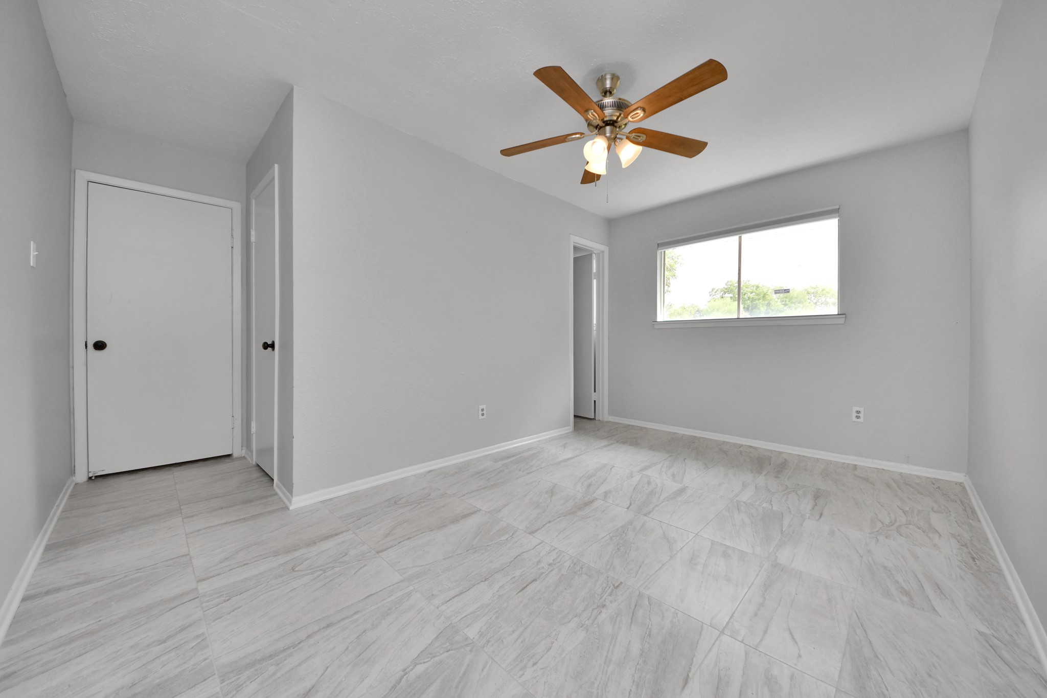 4830 Ridgestone Street Property Photo 19