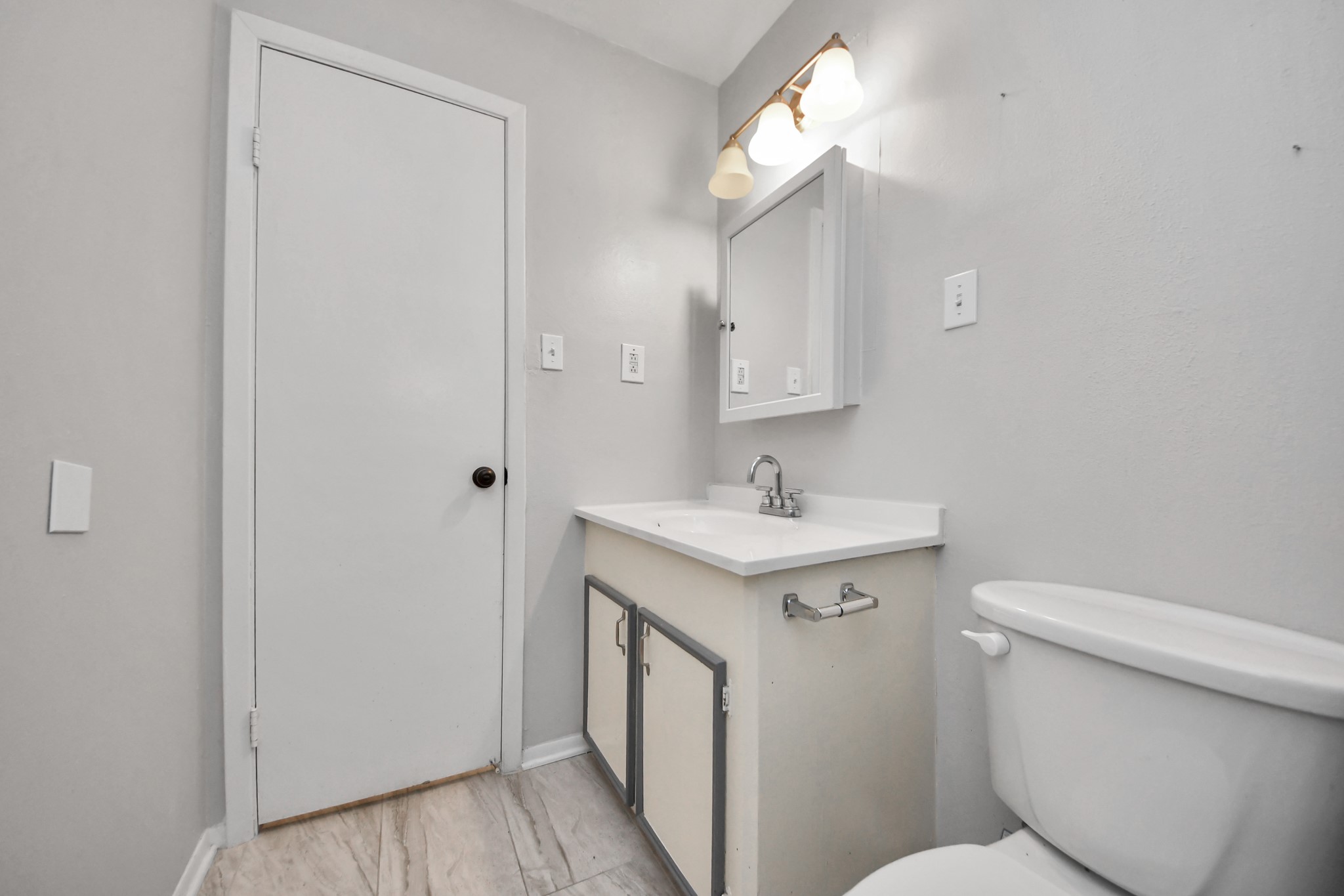 4830 Ridgestone Street Property Photo 29