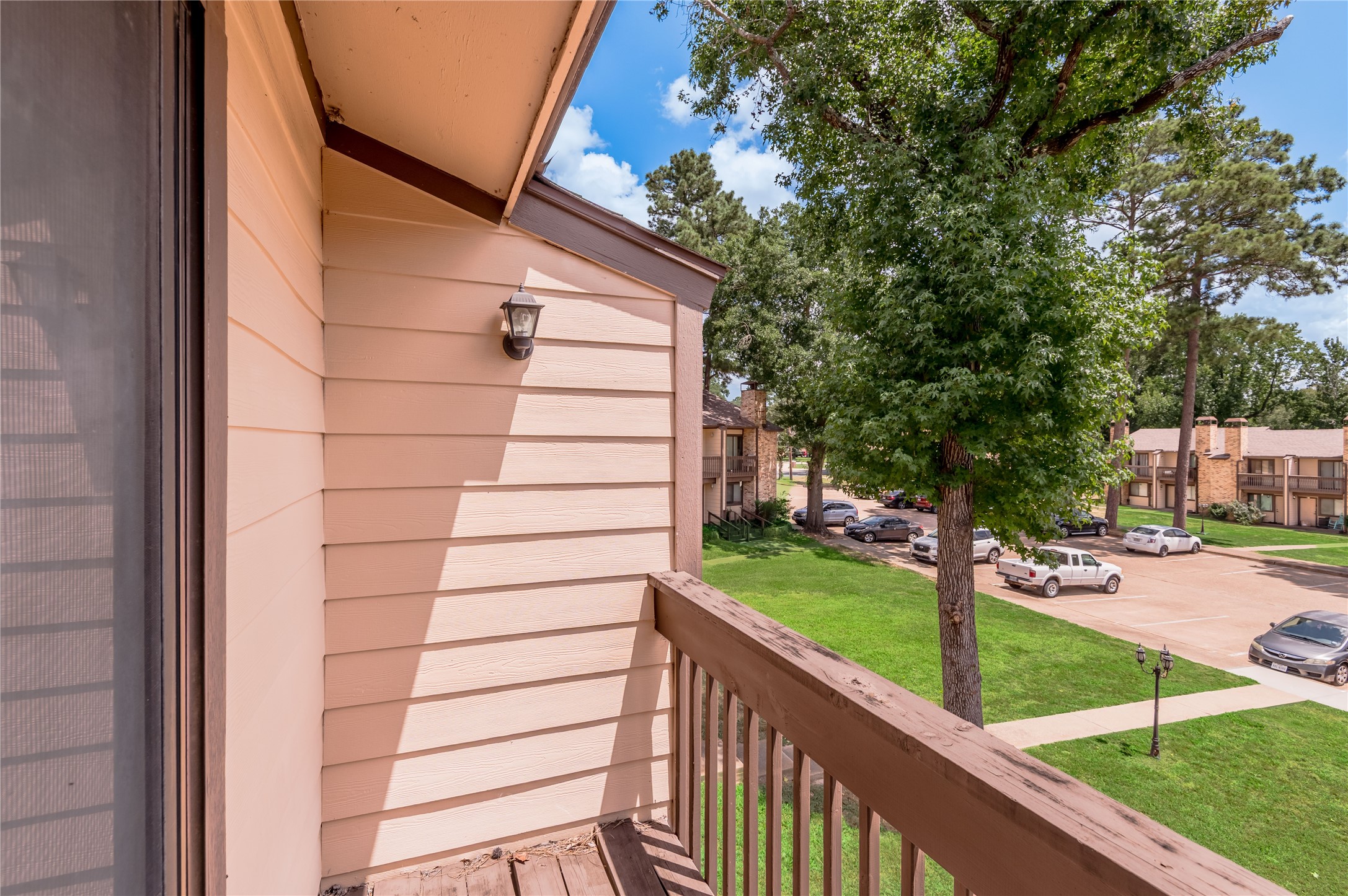 2521 Crosstimbers Street B1 Property Photo 23