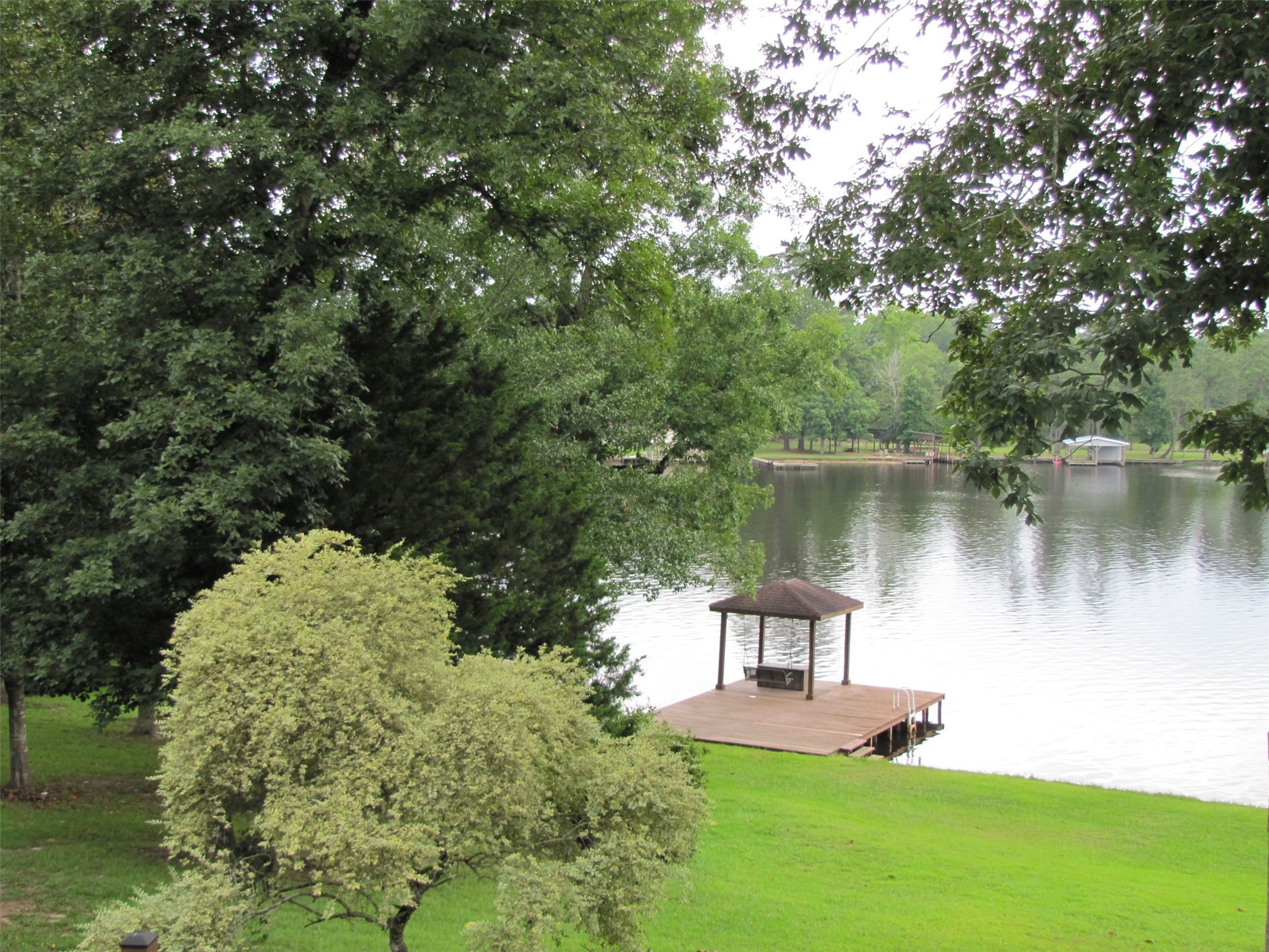 364 Charmaine Drive E Property Photo 27