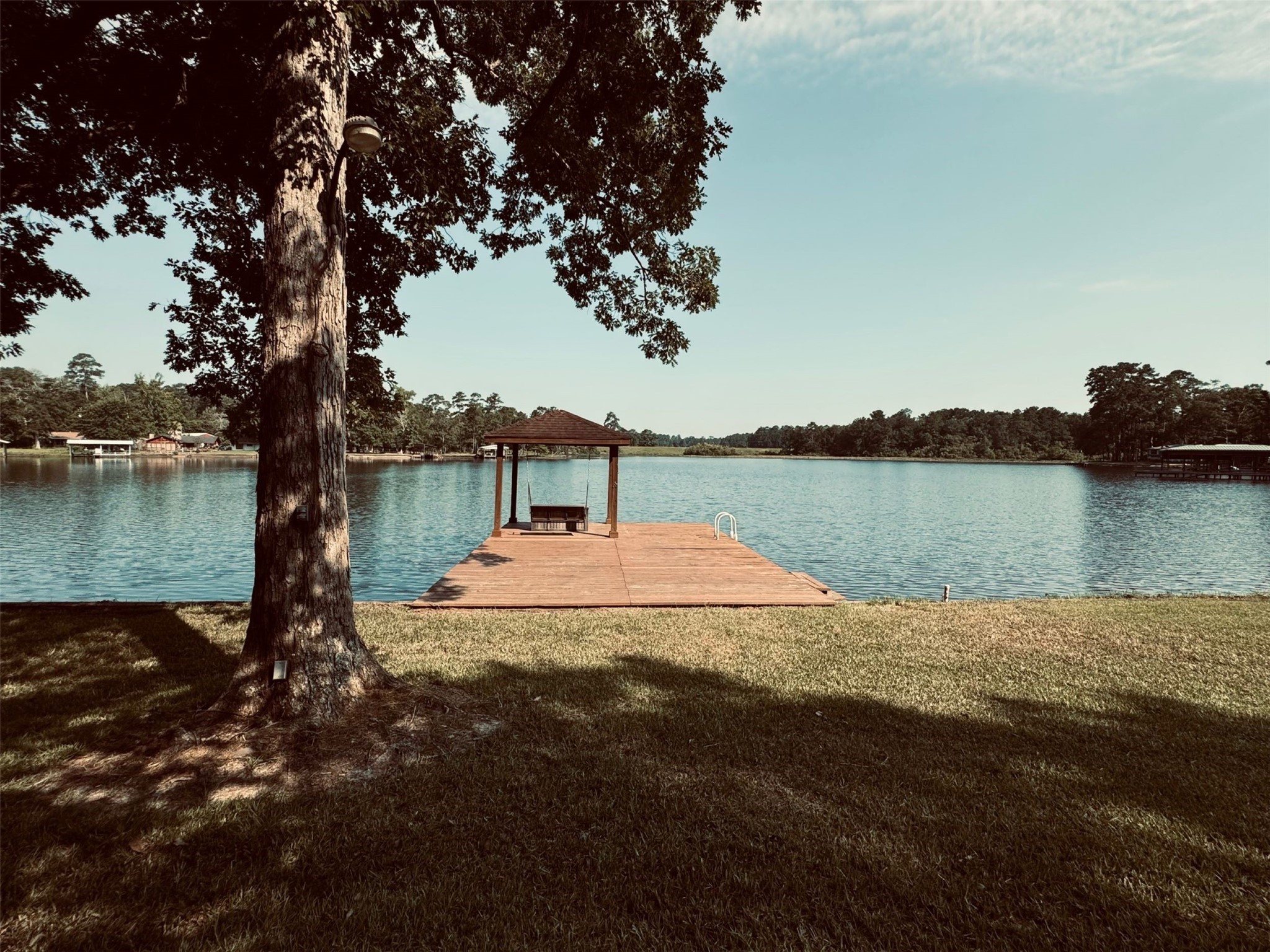 364 Charmaine Drive E Property Photo 37