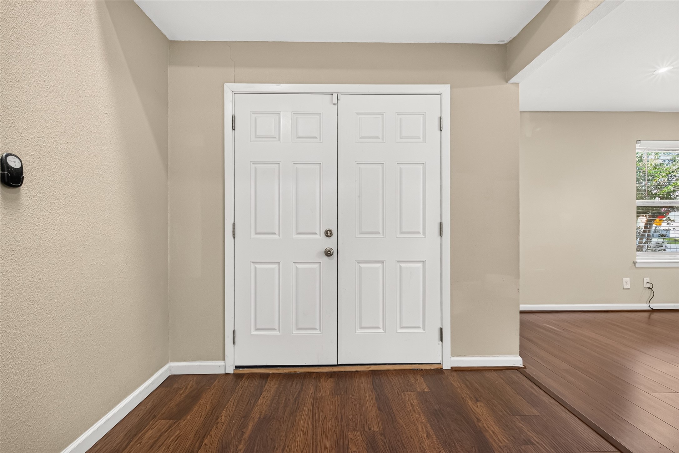 12505 Wellington Park Drive Property Photo 8