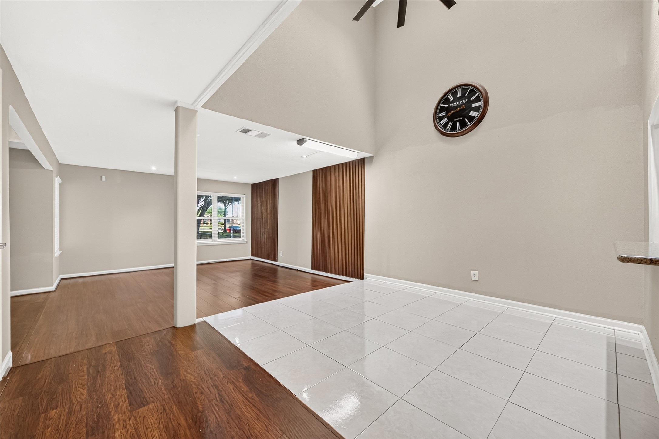12505 Wellington Park Drive Property Photo 17