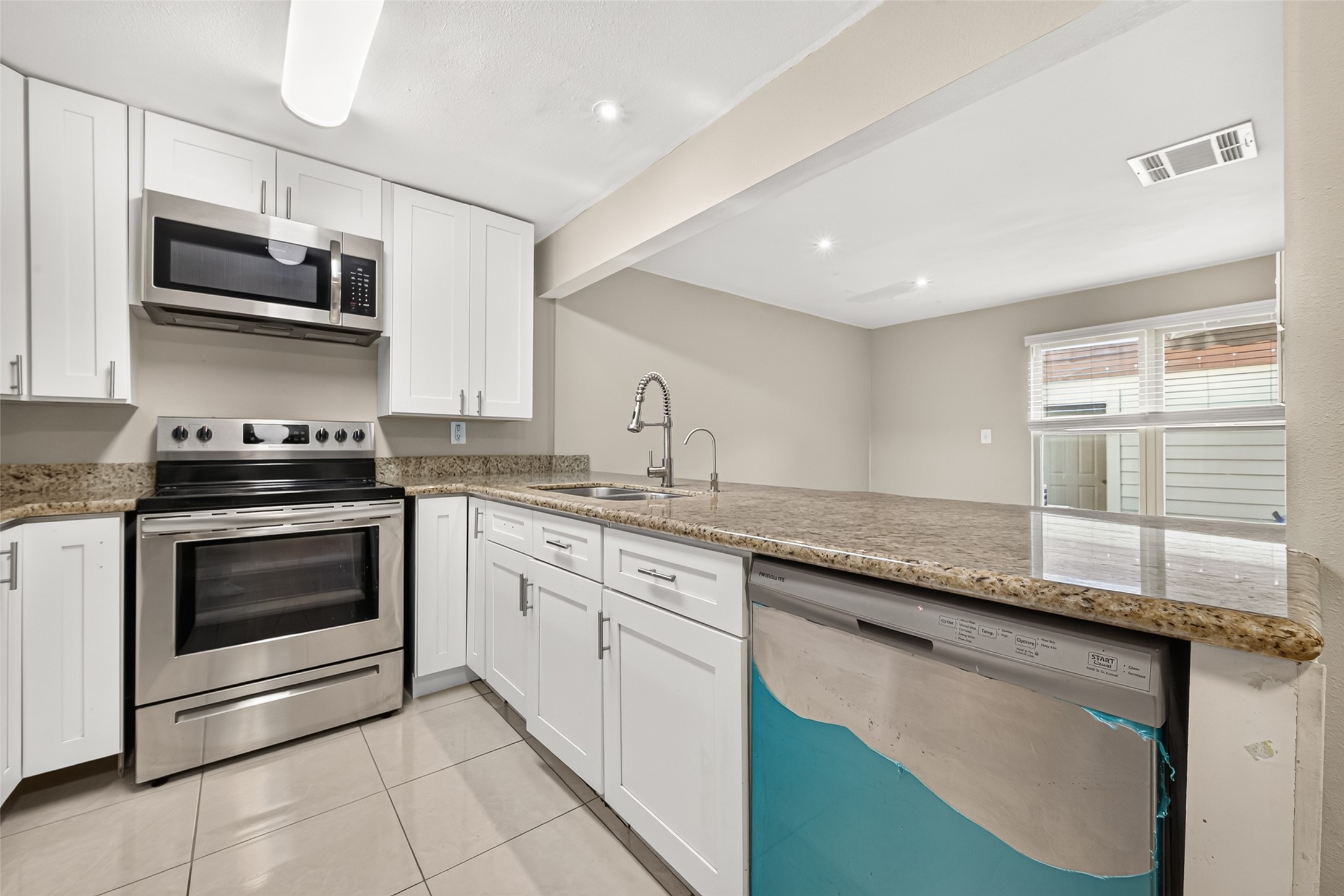 12505 Wellington Park Drive Property Photo 21
