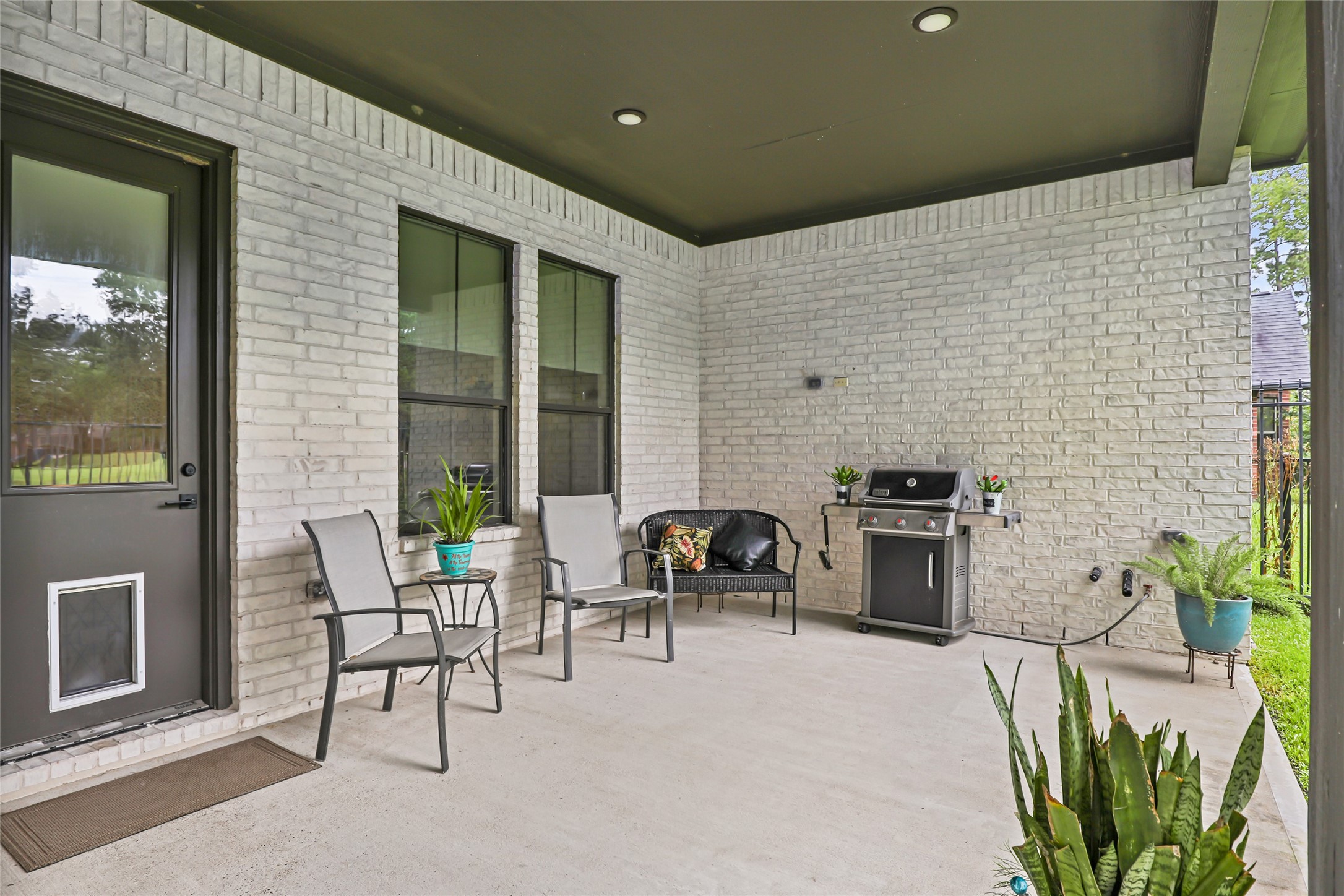 8310 Cross Country Drive Property Photo 8