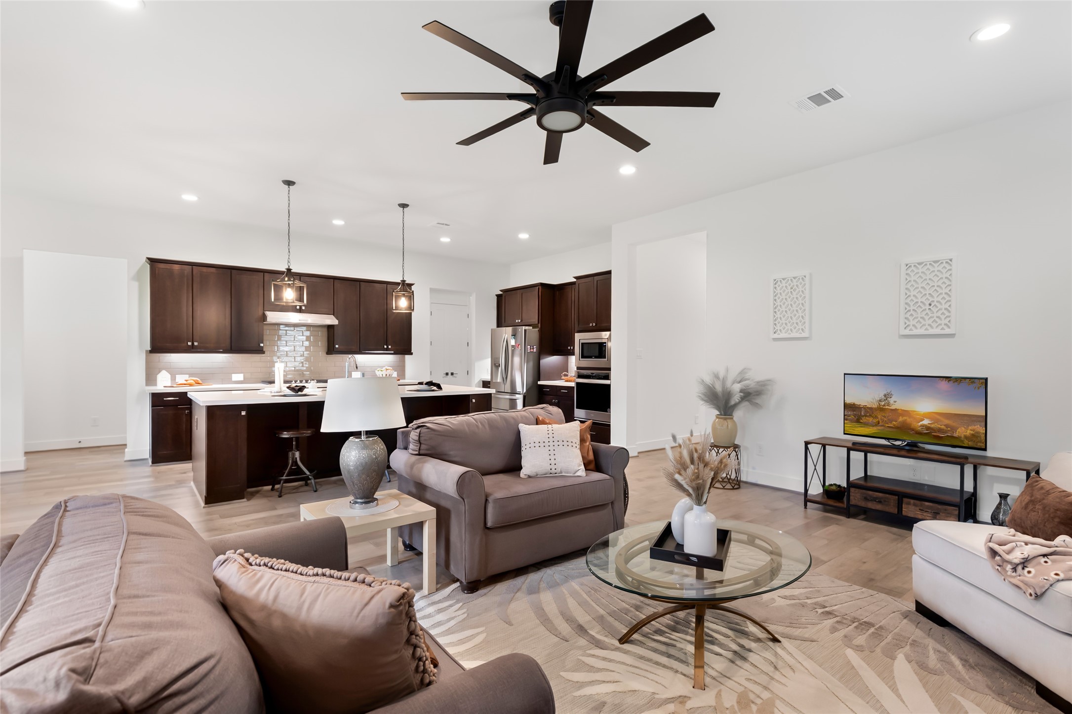 8310 Cross Country Drive Property Photo 22