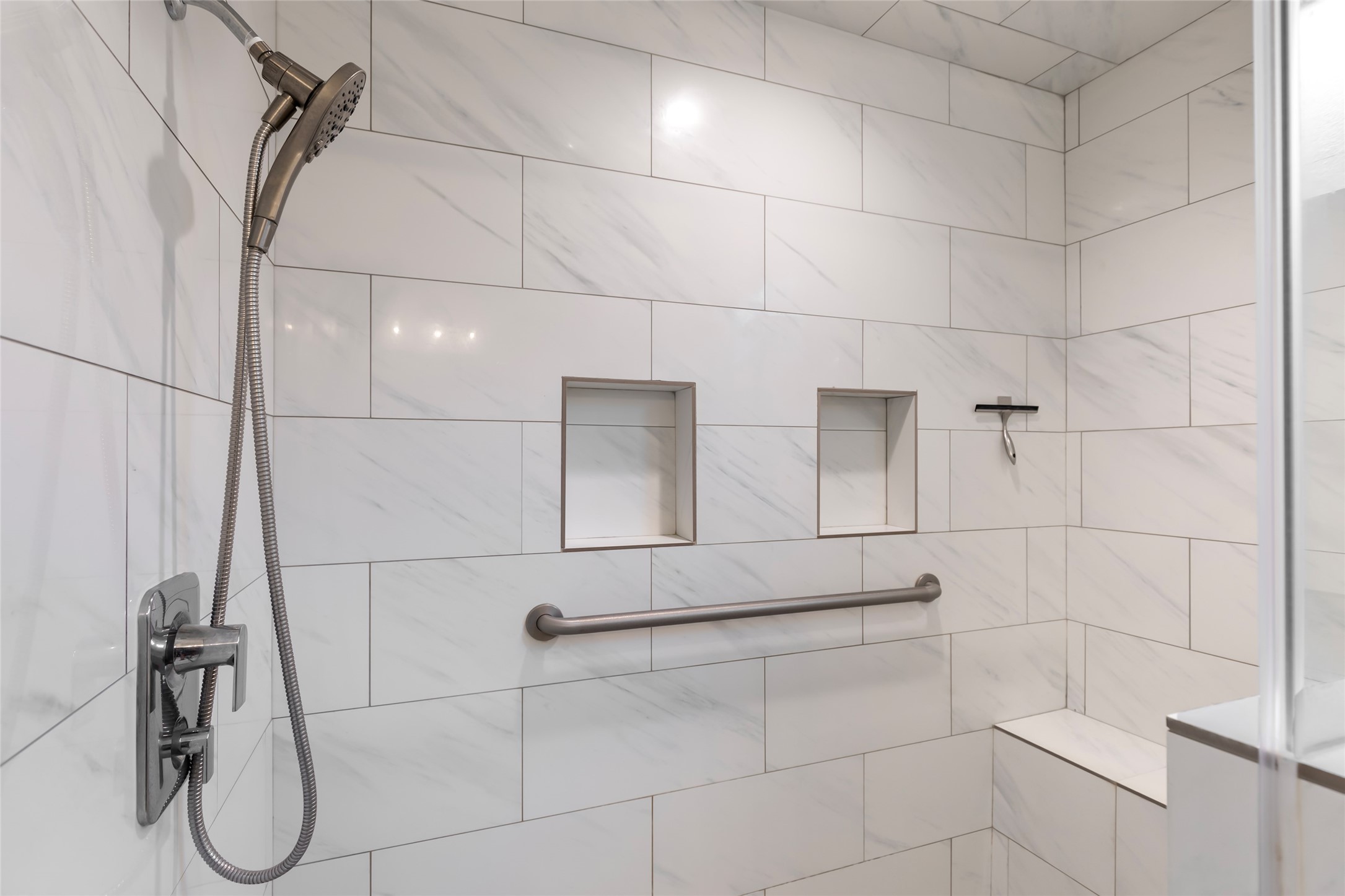 8310 Cross Country Drive Property Photo 34