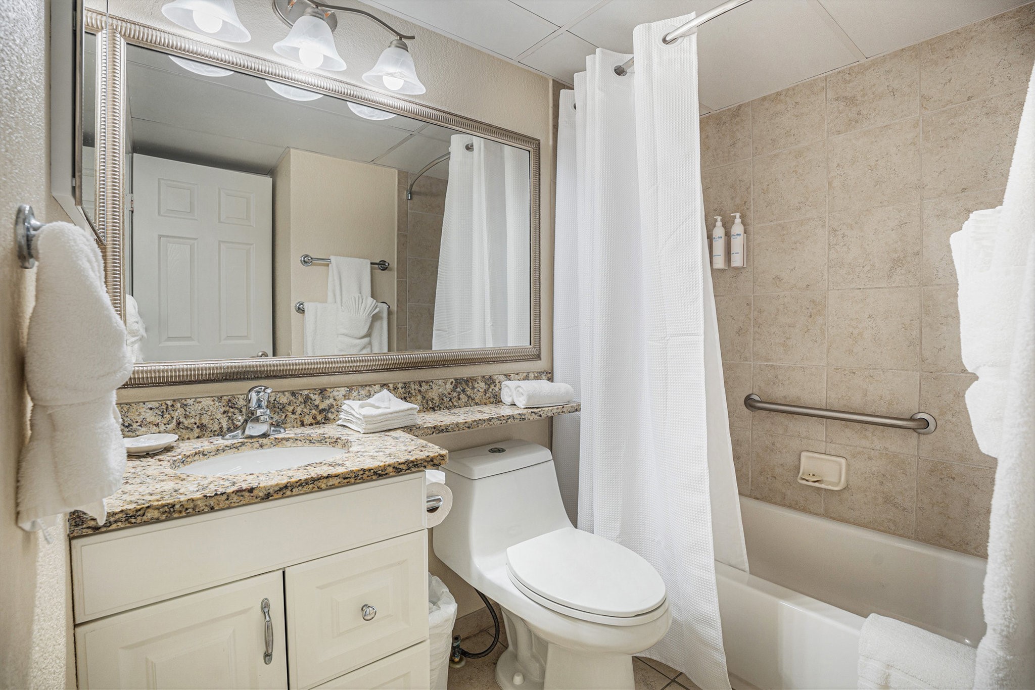 6102 Seawall Boulevard 234 Property Photo 5