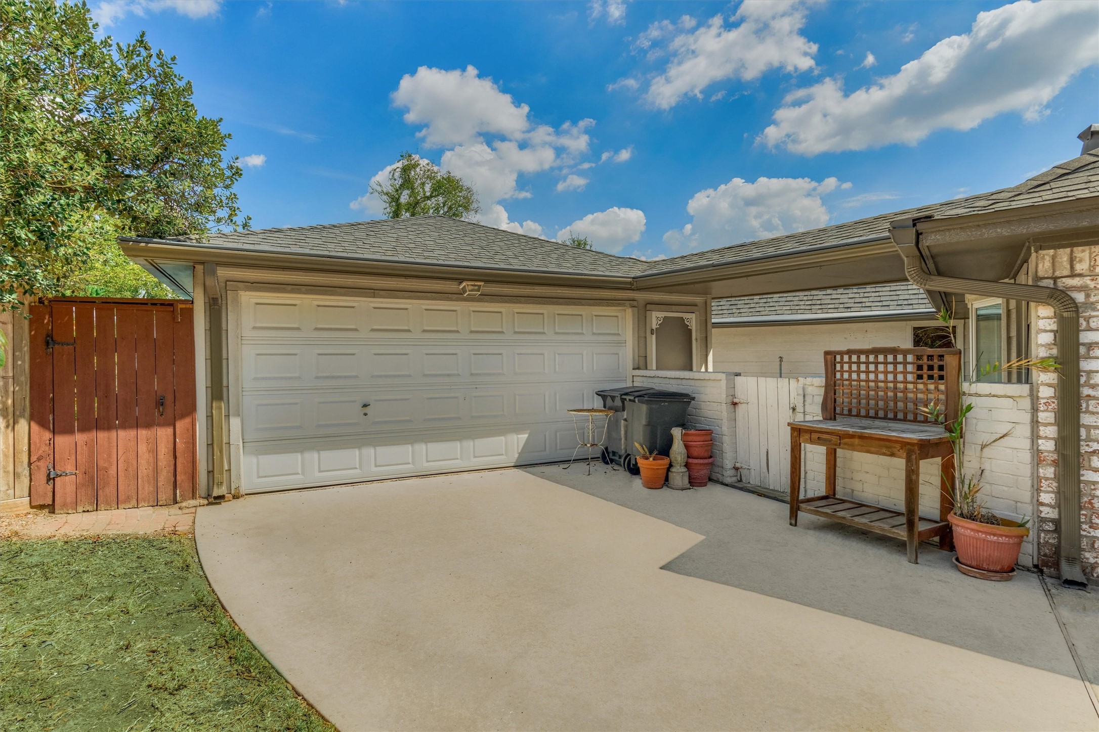 15606 Australia Street Property Photo 31
