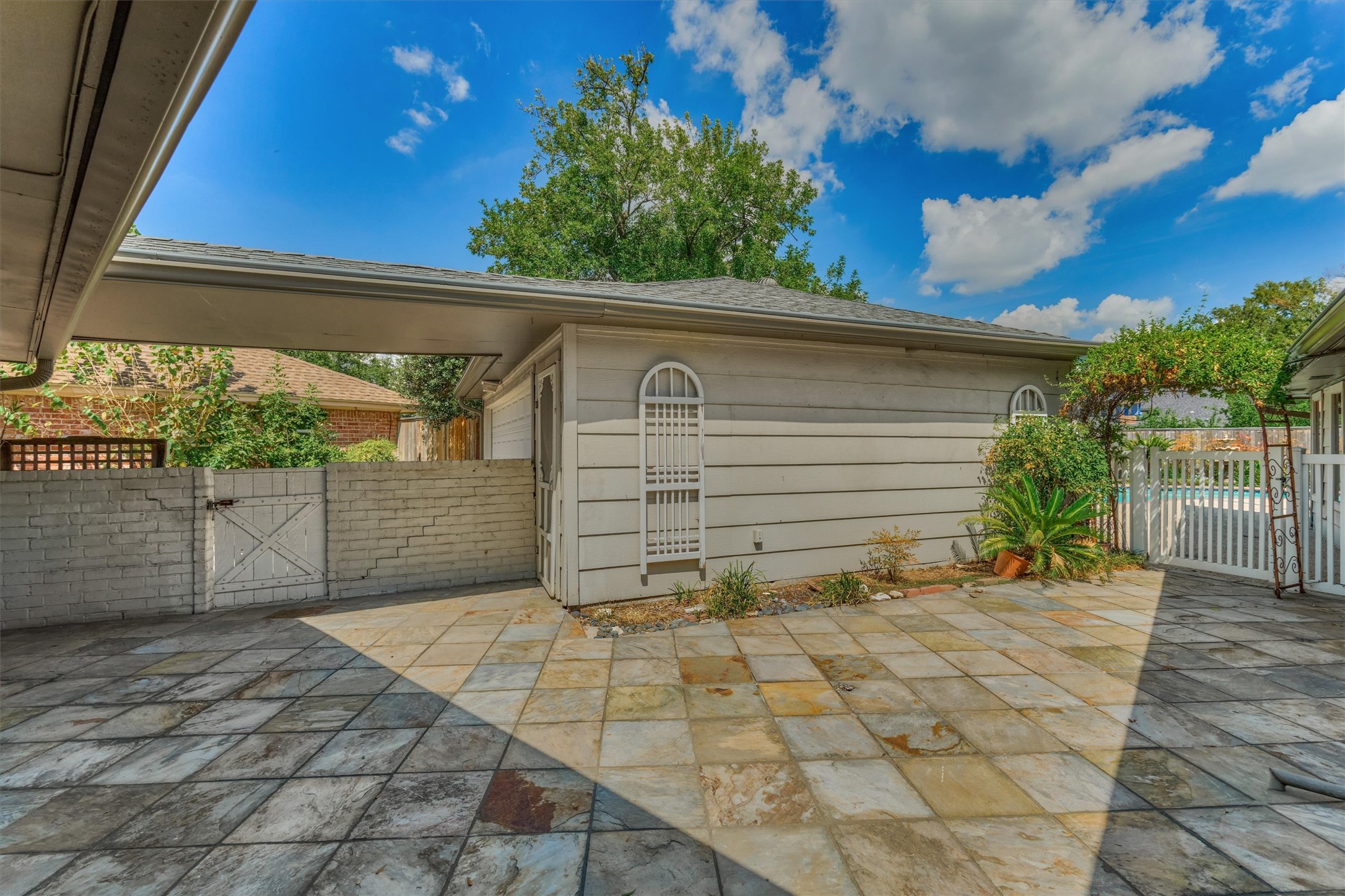 15606 Australia Street Property Photo 33