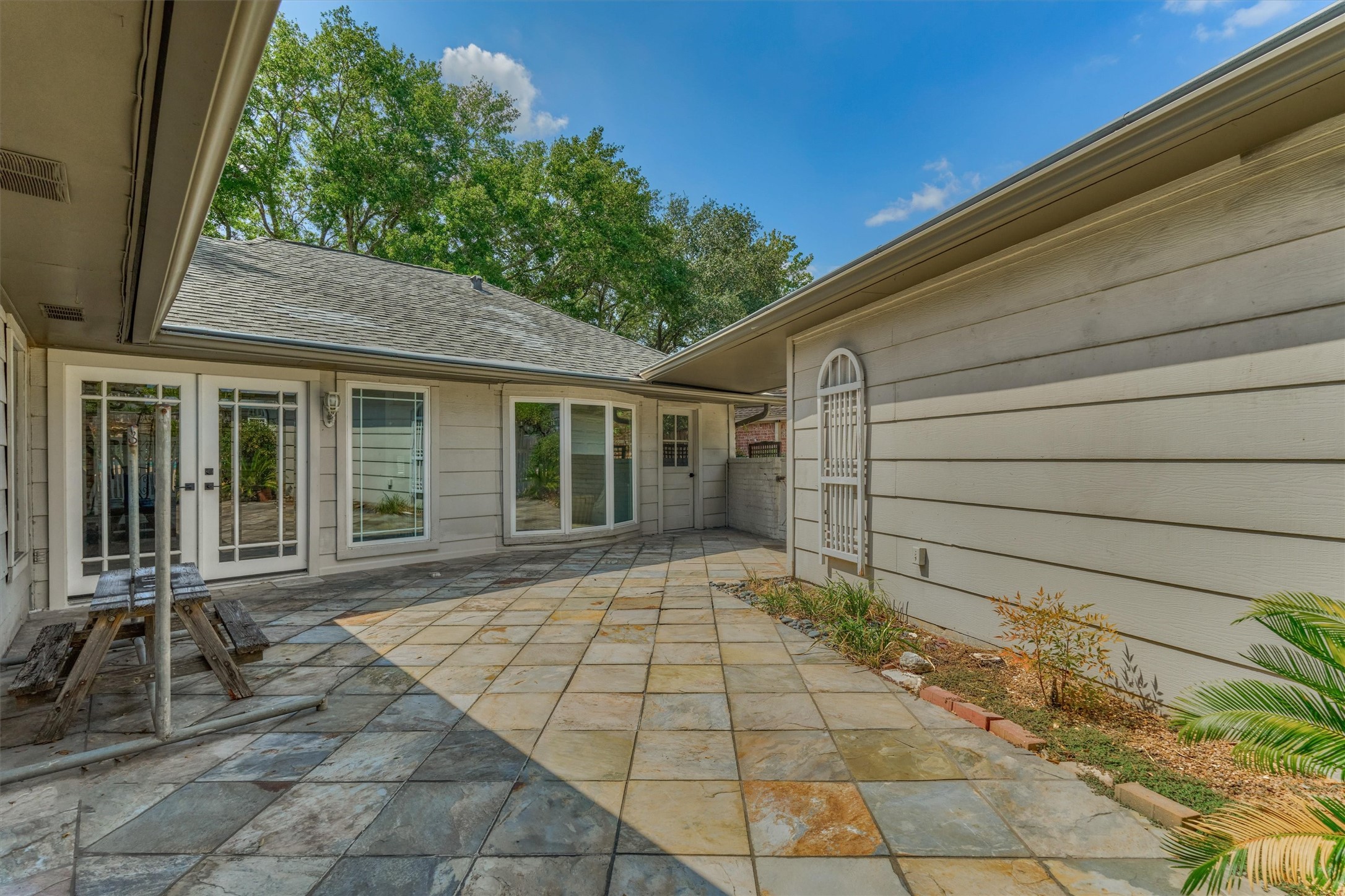 15606 Australia Street Property Photo 37