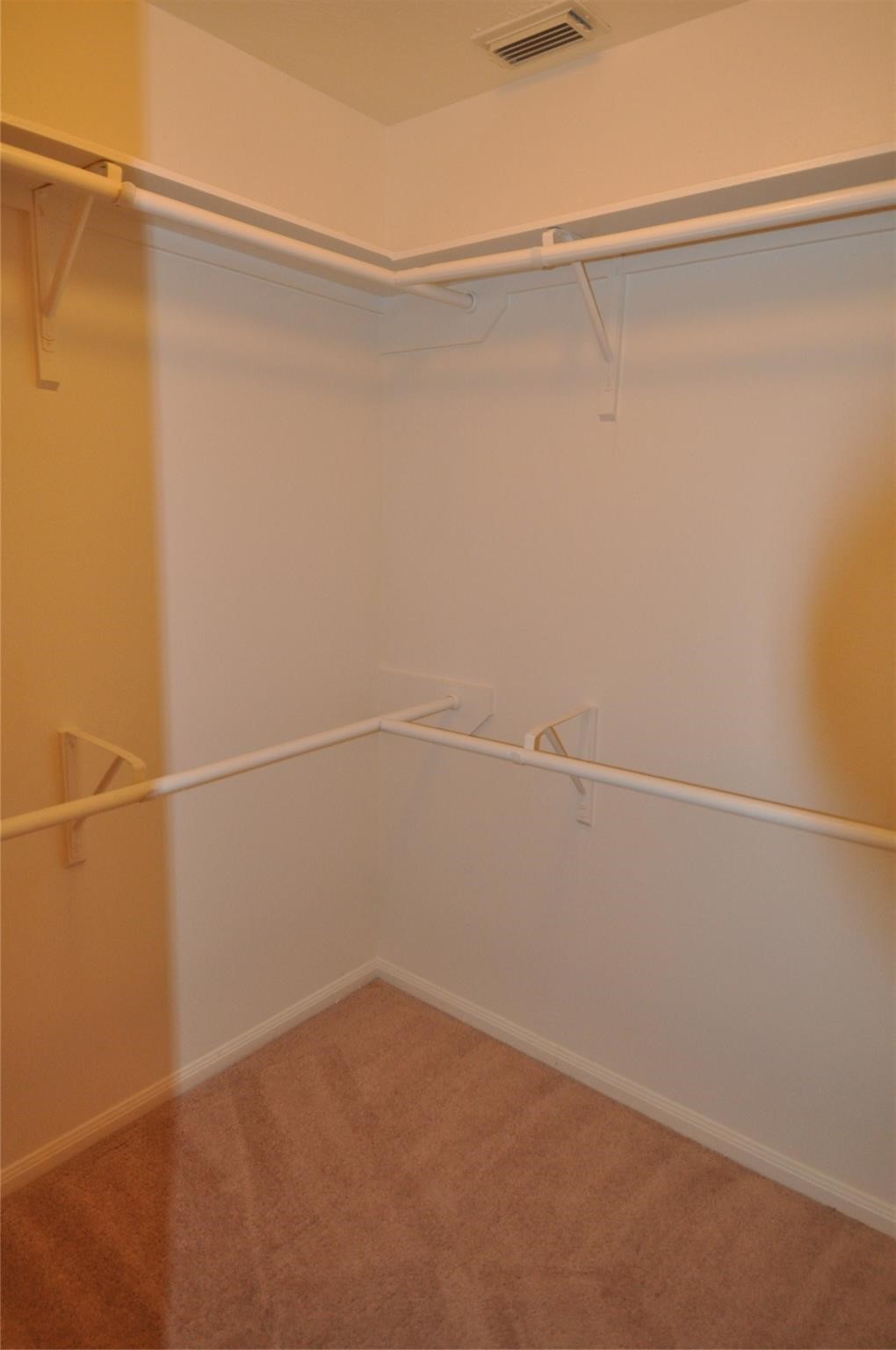 5823 Ridgebluff Lane Property Photo 13