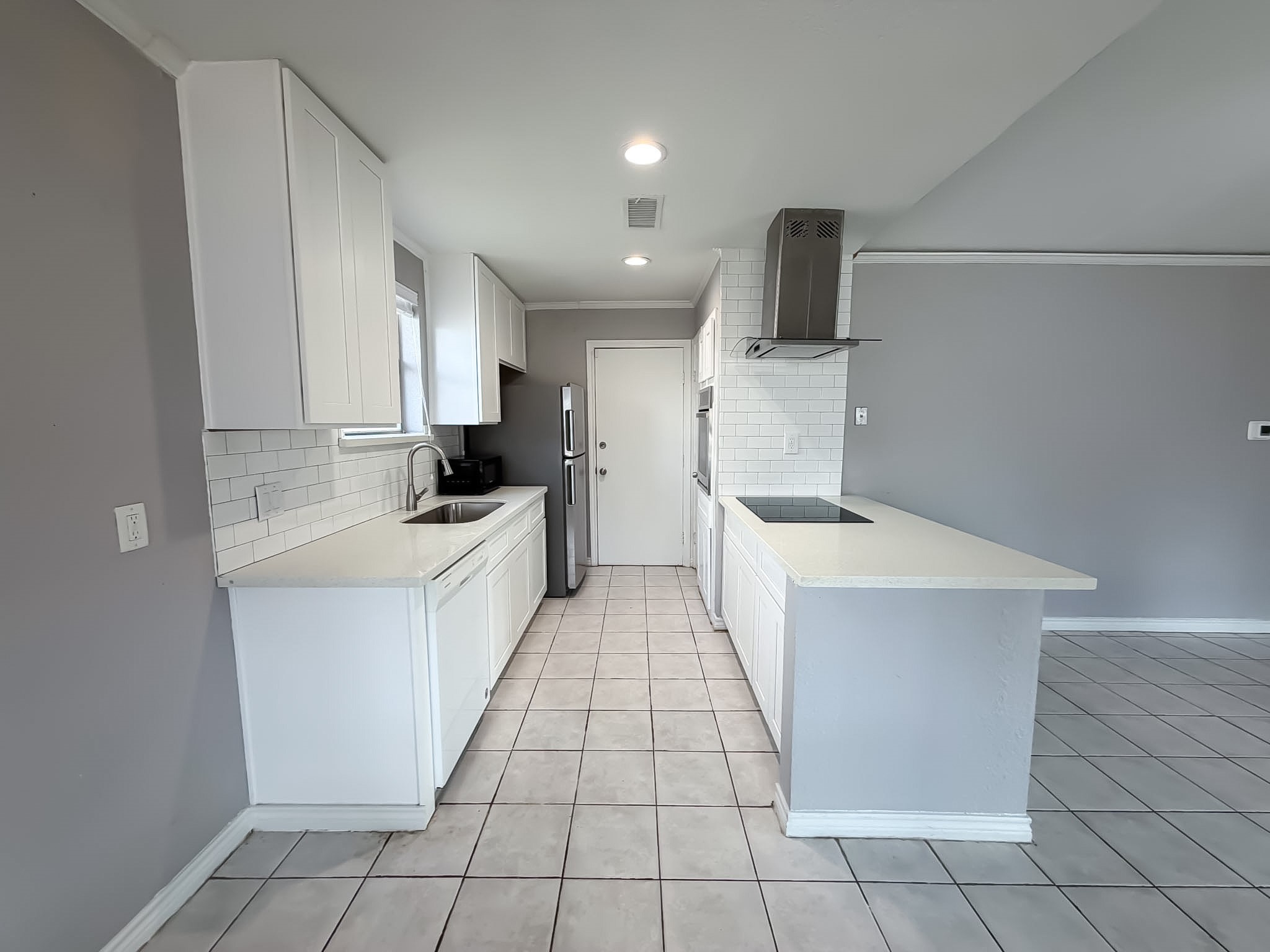 10815 Sagecrest Lane Property Photo 12