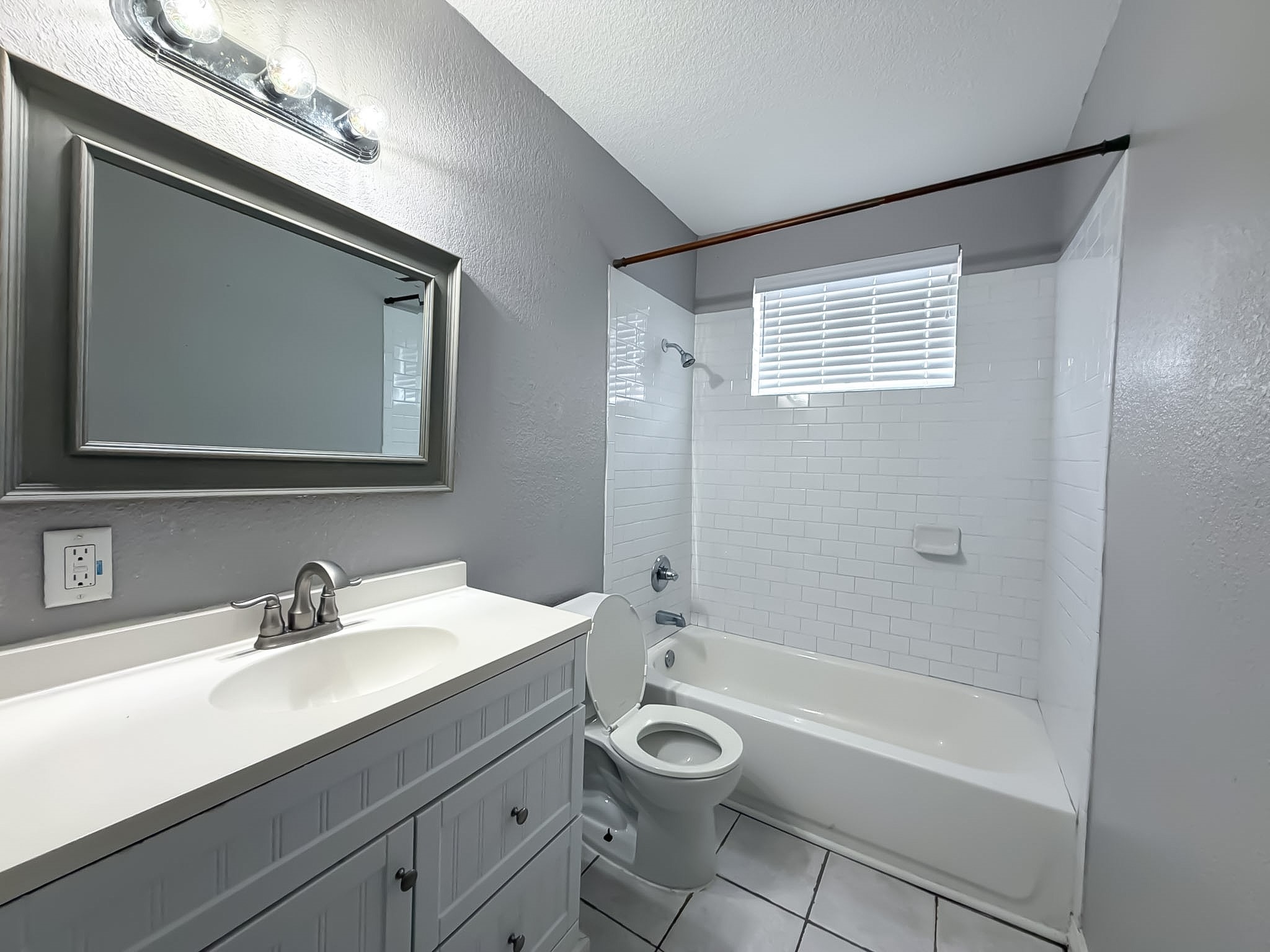 10815 Sagecrest Lane Property Photo 23