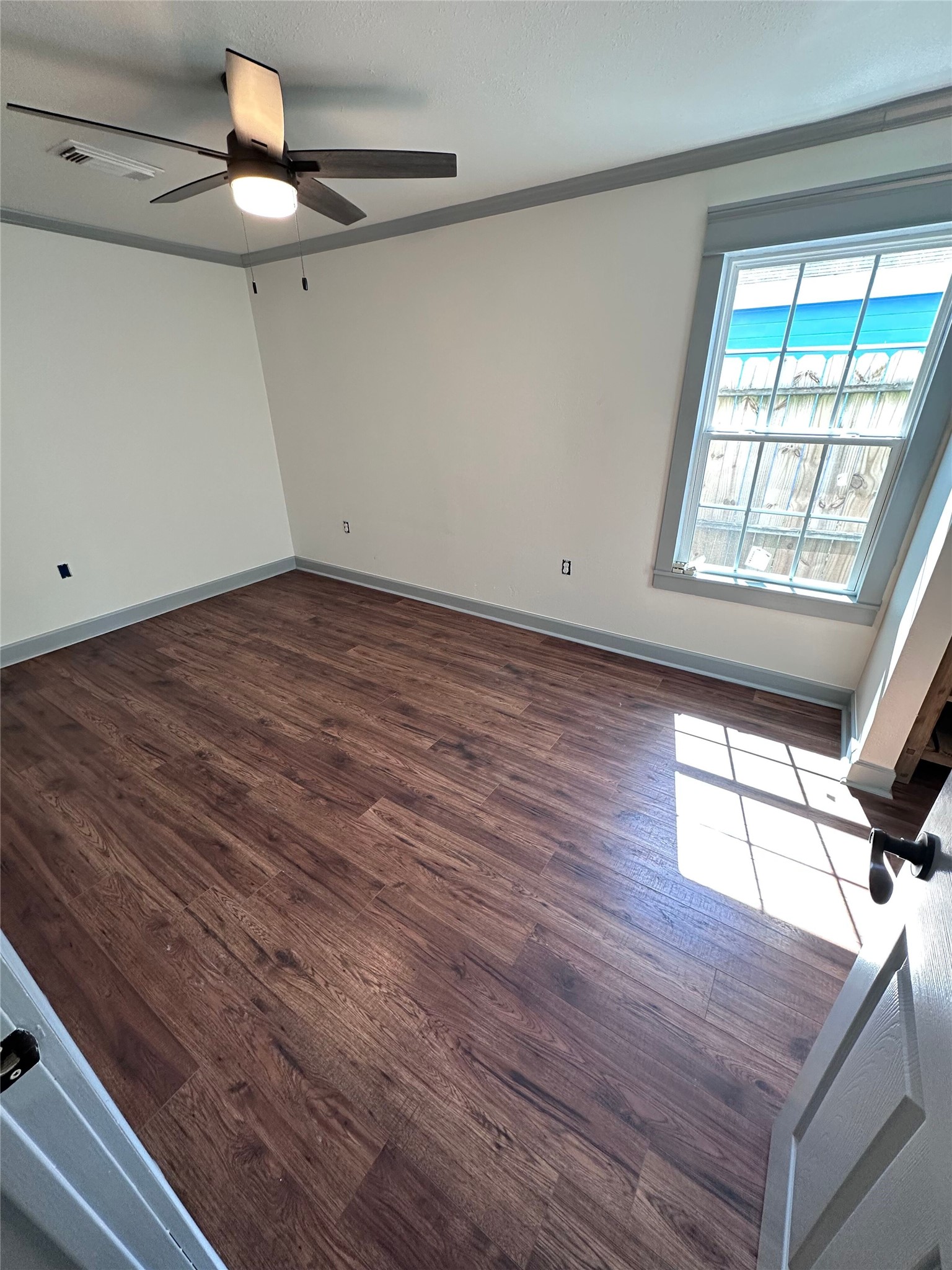 5315 Avenue R Property Photo 10