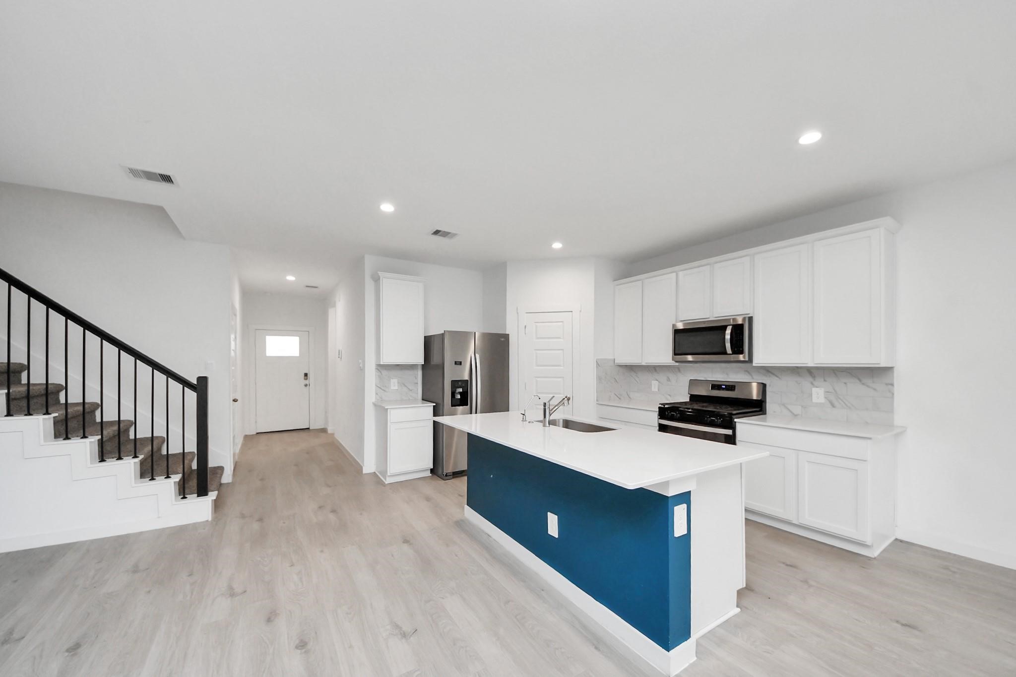 31738 Melkridge Road Property Photo 4