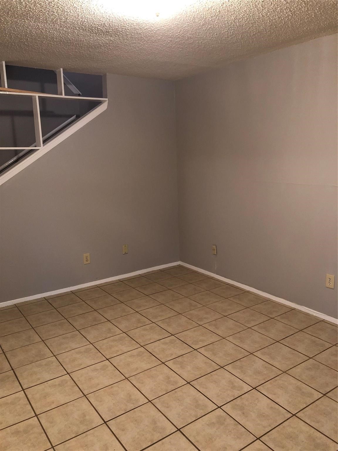 12002 Mighty Oak Drive Property Photo 1