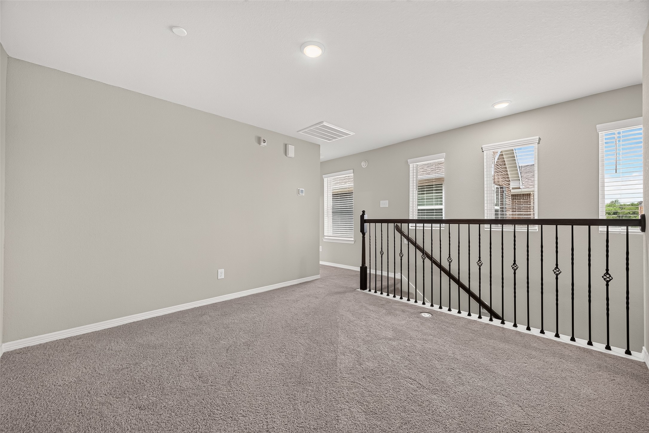8033 Scanlan Trail Property Photo 19