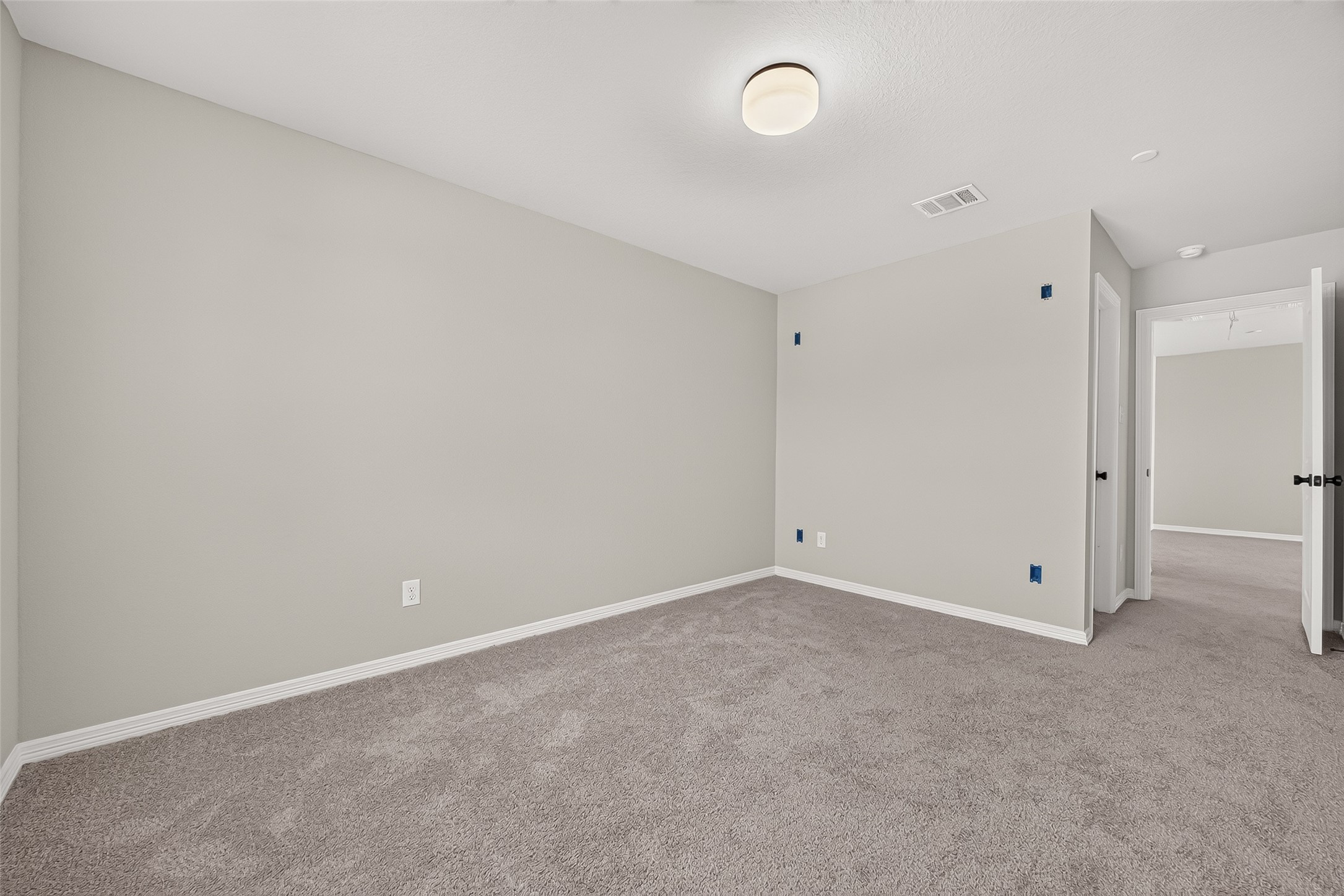8033 Scanlan Trail Property Photo 35