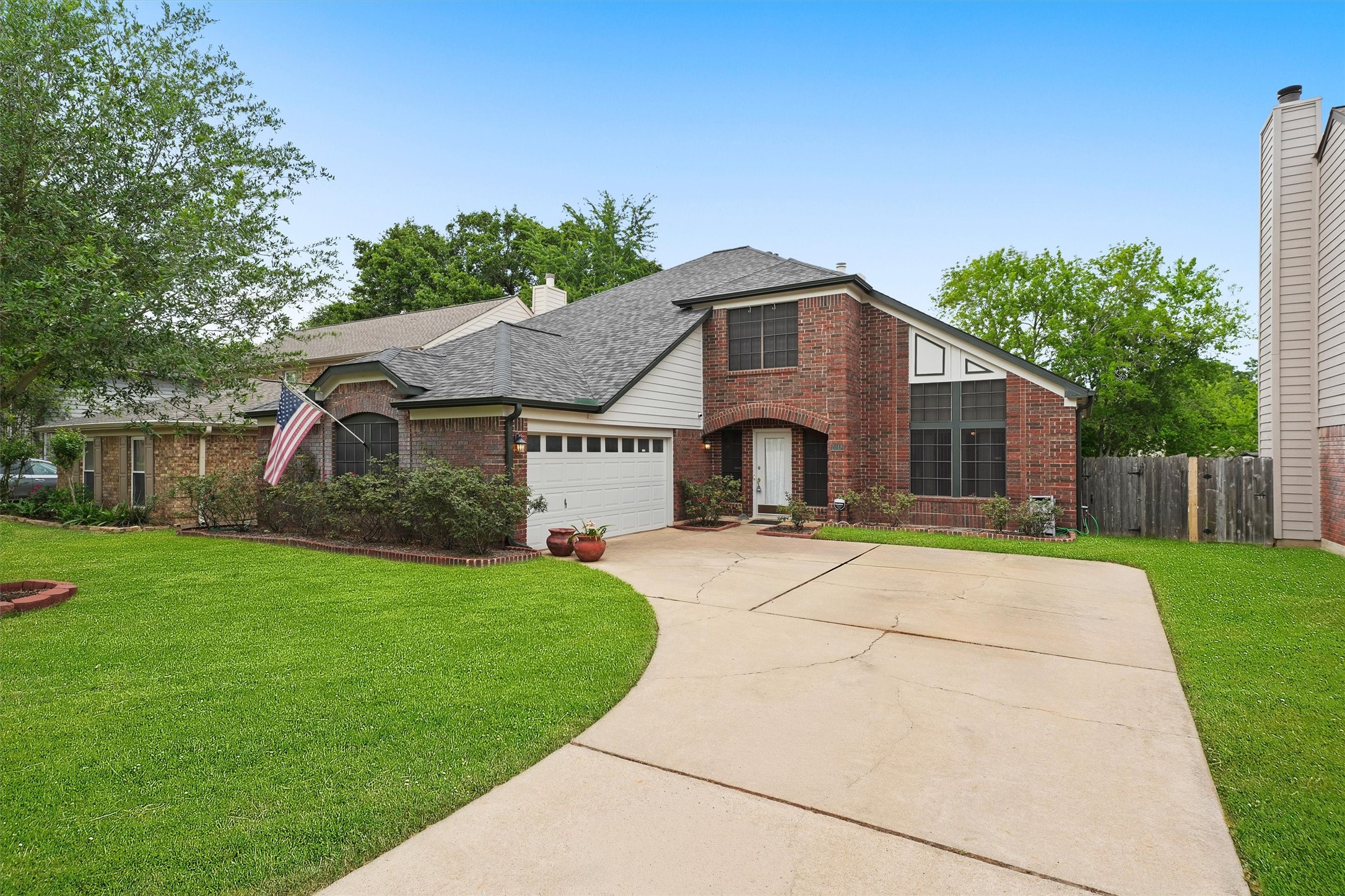 2018 Old Dixie Drive Property Photo 2