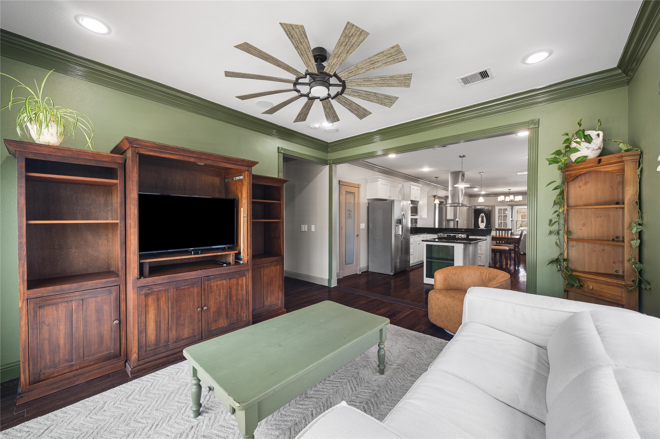 608 Jewett Street Property Photo 16