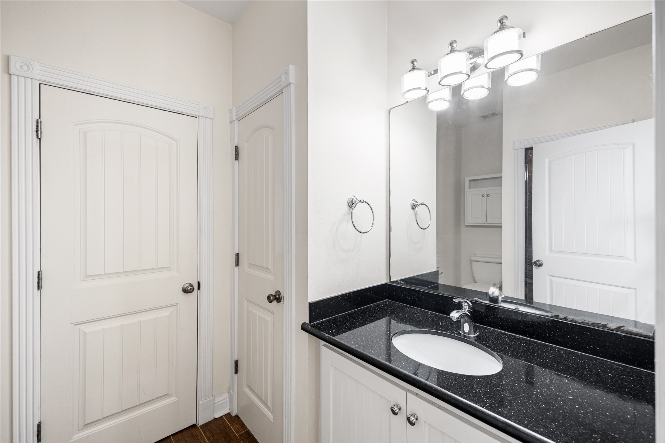 608 Jewett Street Property Photo 28
