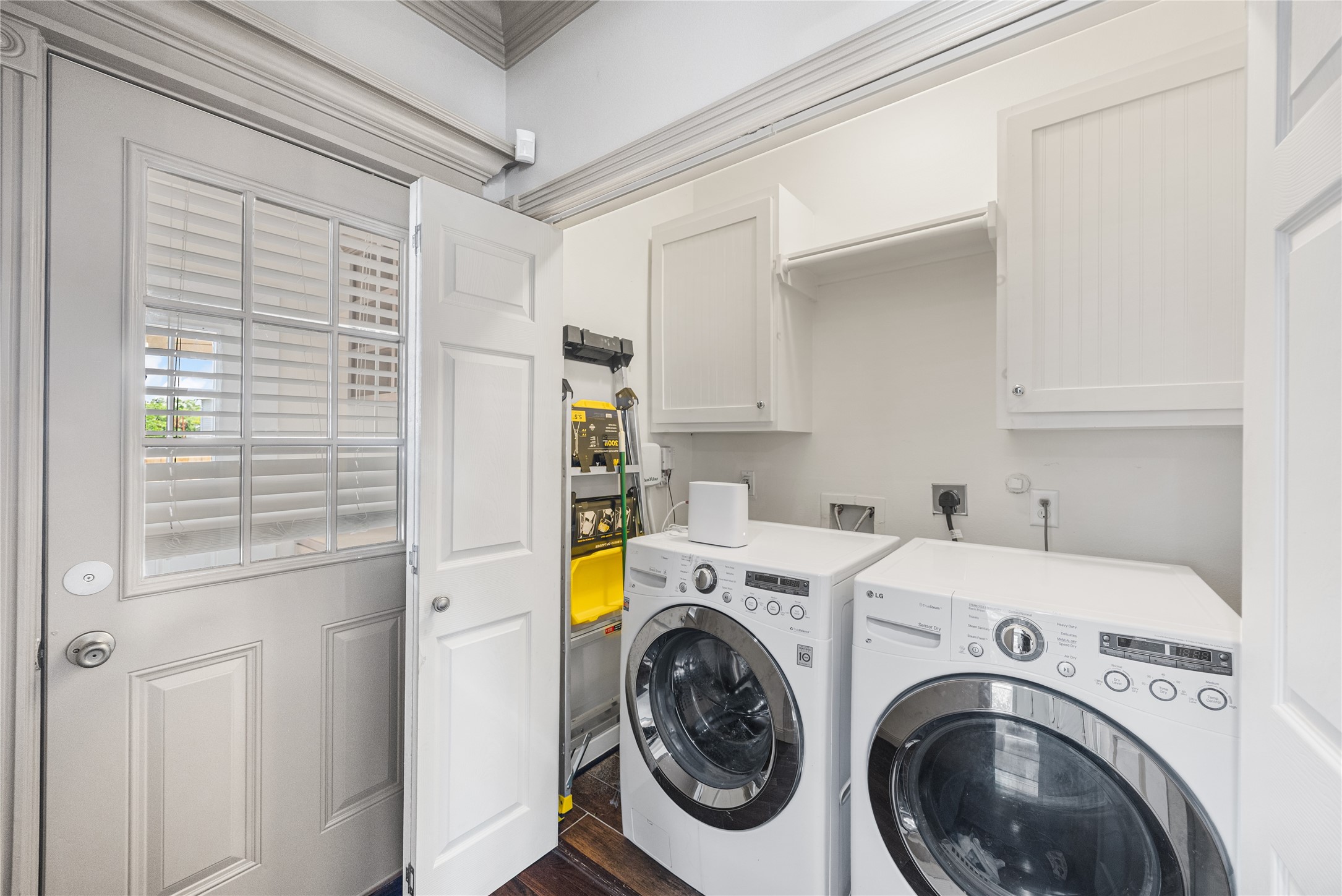 608 Jewett Street Property Photo 34