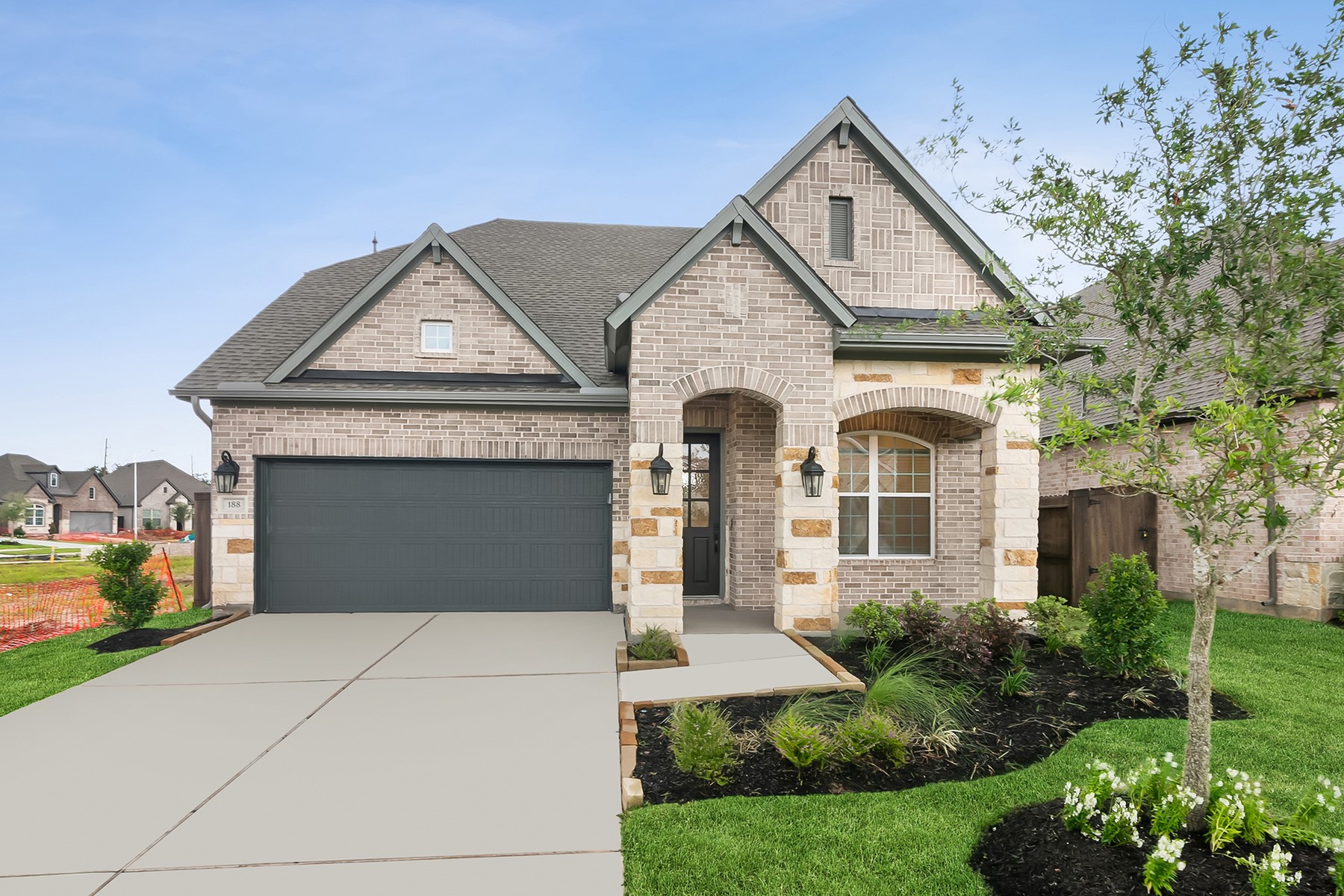 188 Ginger Garlic Loop Property Photo 1
