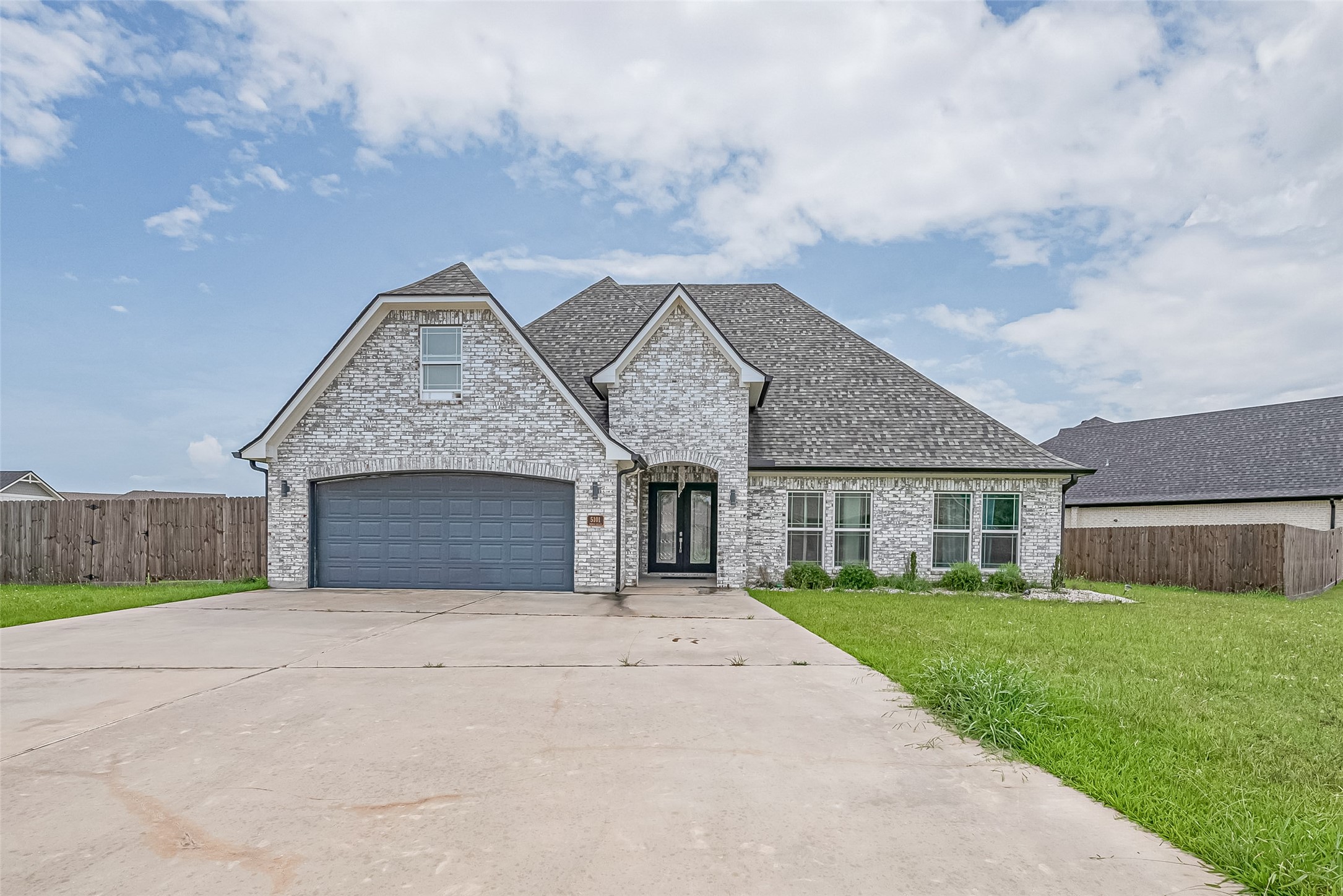 5101 Pebble Beach Drive Property Photo 1