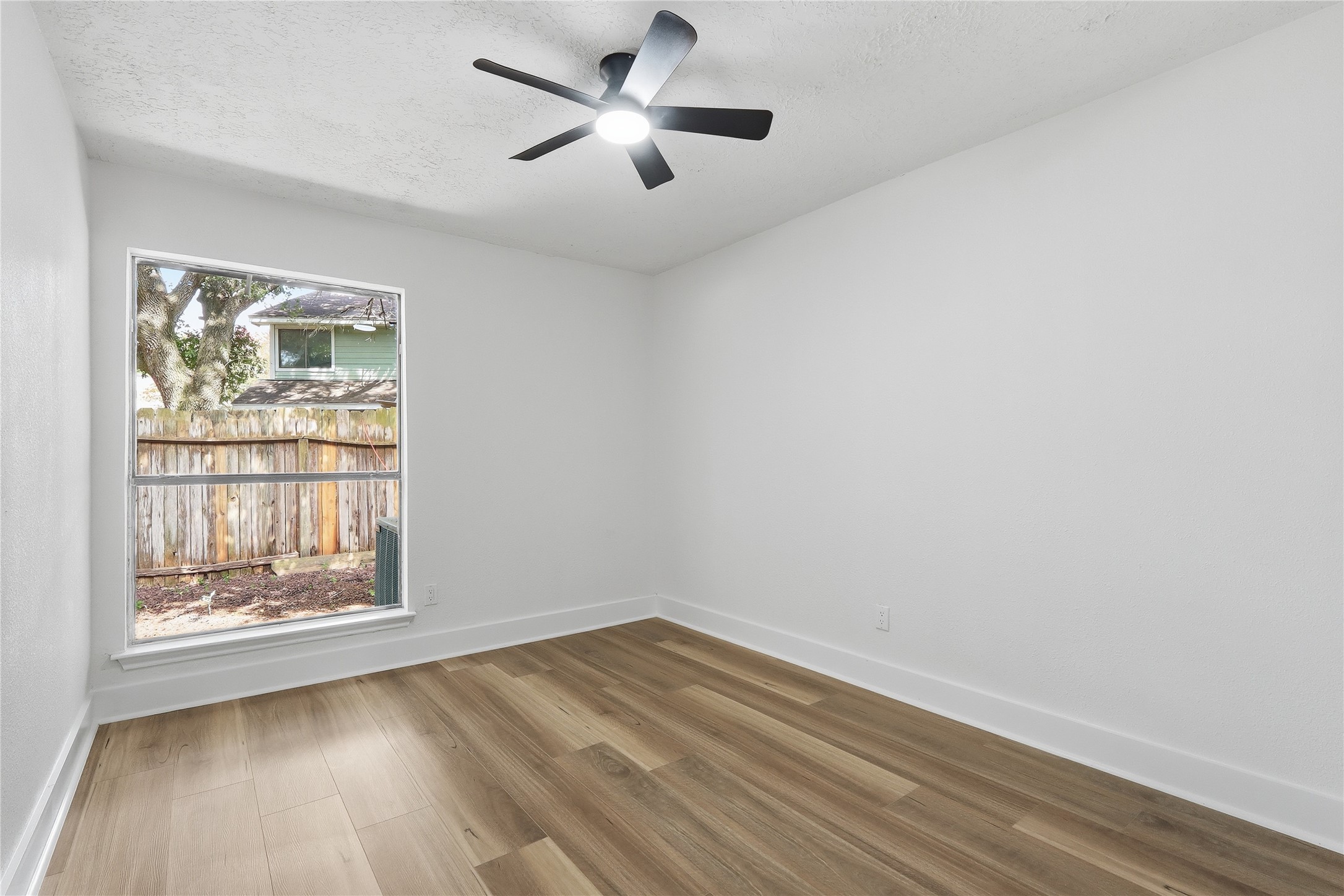 7315 Puerta Vallarta Drive Property Photo 14