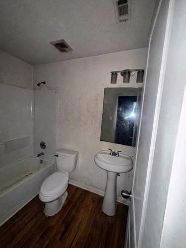 4118 Brinkley Street A-b Property Photo 7