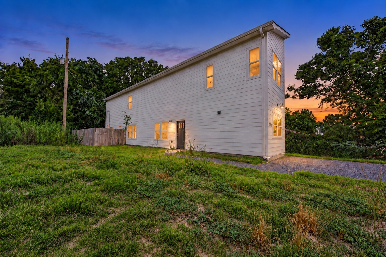 7903 Sunnyhill Street Property Photo 16