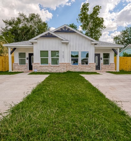 5122 Southwind Street Property Photo 1