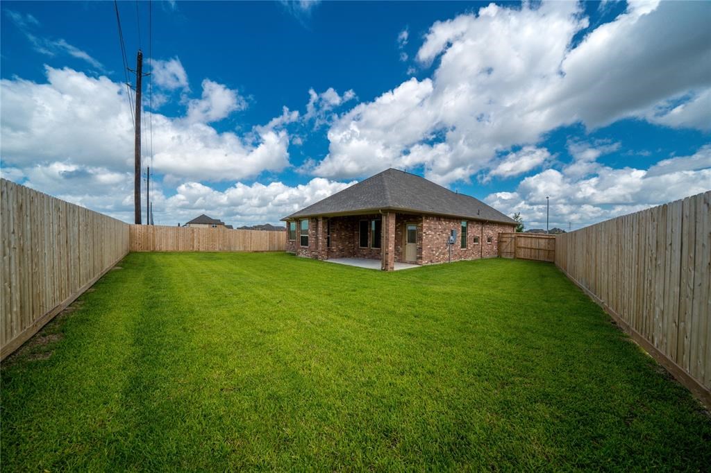 7307 Saddle Tree Drive Property Photo 3