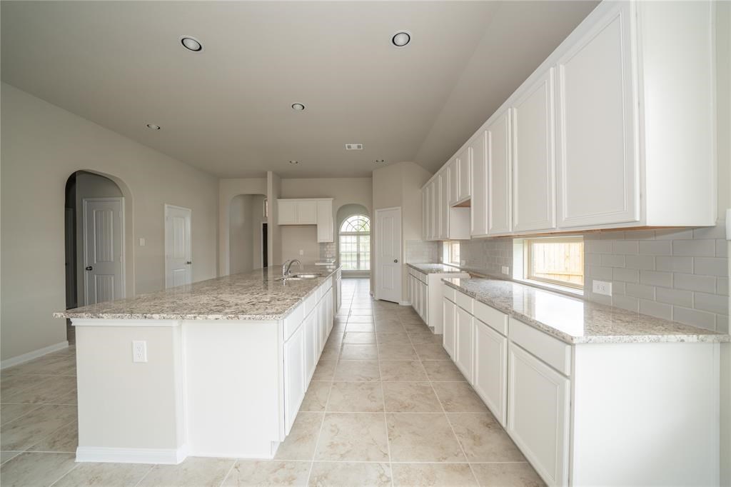 7307 Saddle Tree Drive Property Photo 5