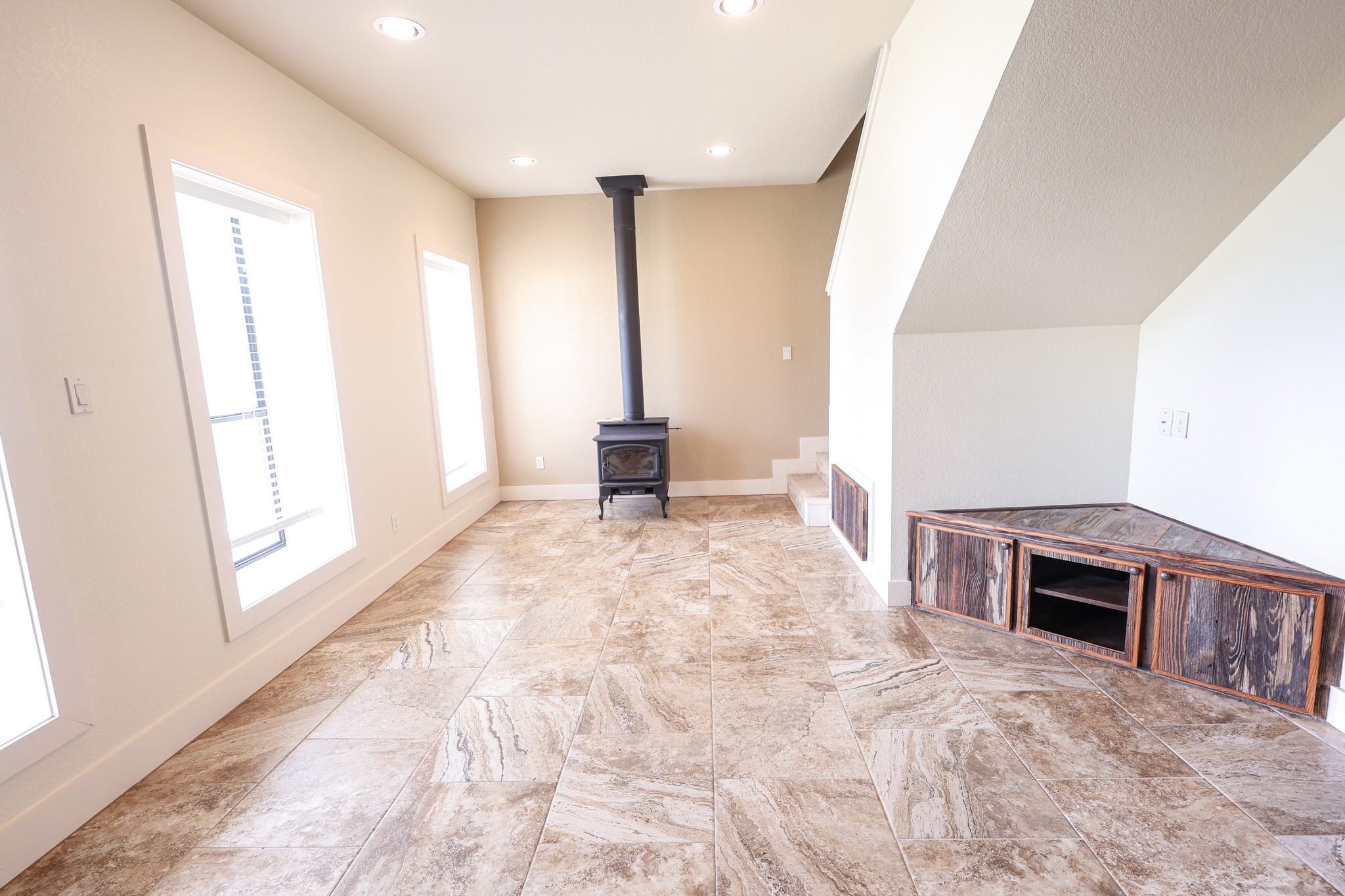 10267 County Road 215 Property Photo 7