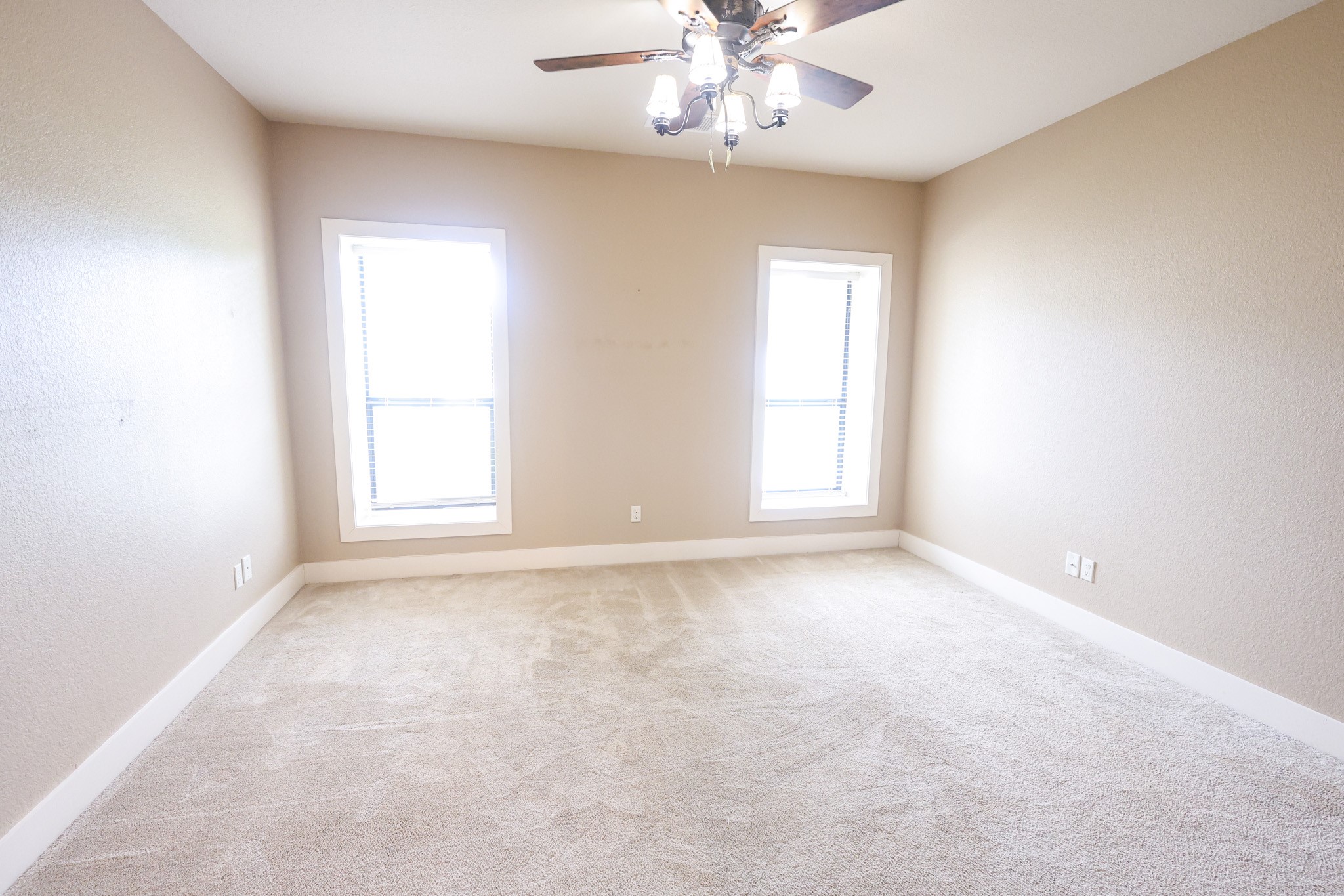 10267 County Road 215 Property Photo 10