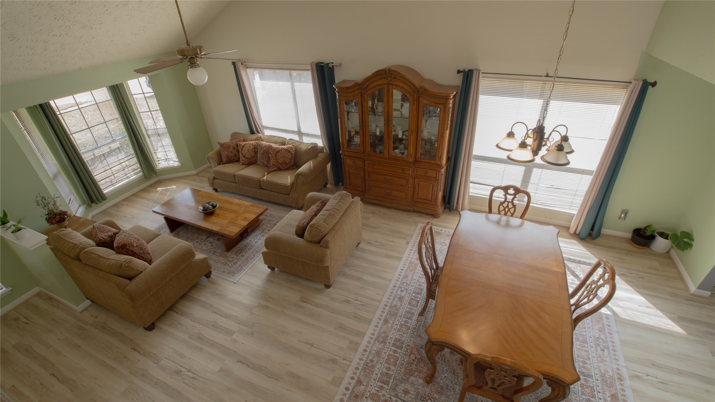1226 Brook Grove Drive Property Photo 9
