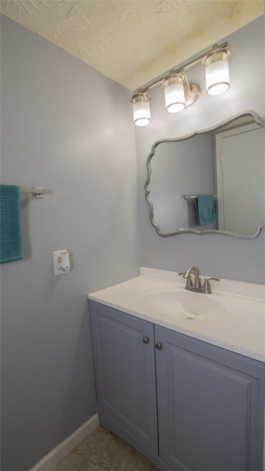 1226 Brook Grove Drive Property Photo 17