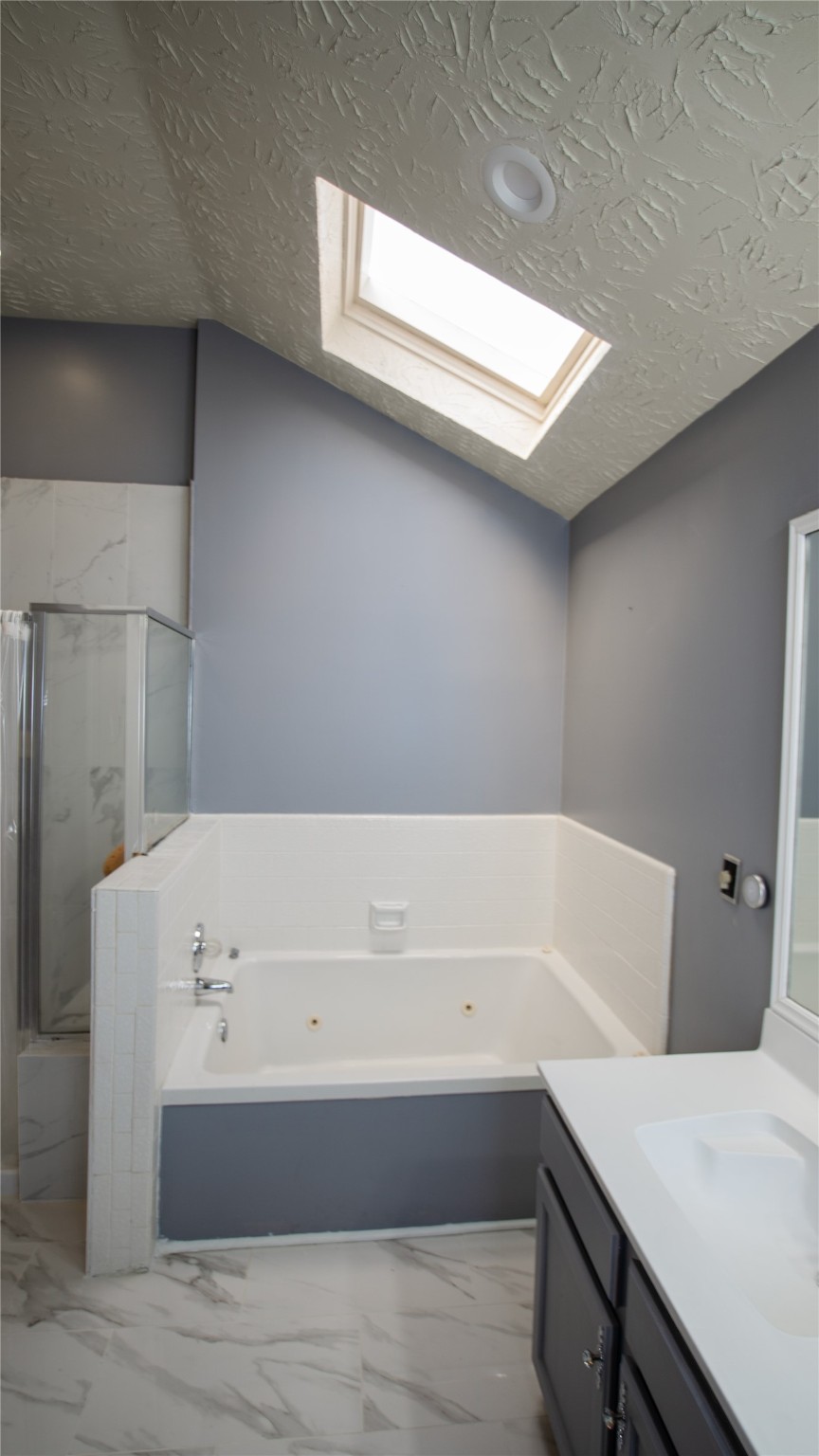 1226 Brook Grove Drive Property Photo 22