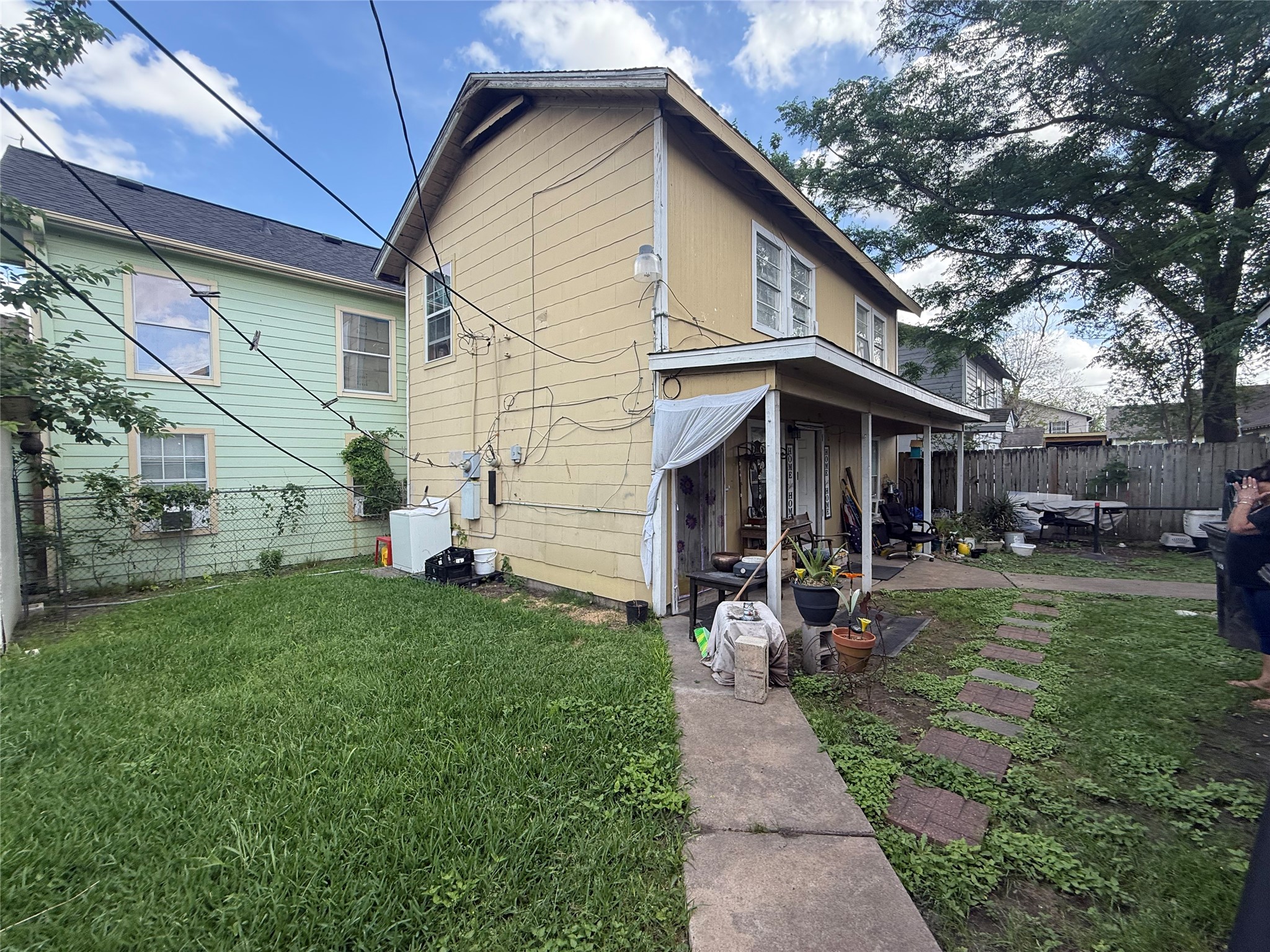 6723 Avenue P Property Photo 2