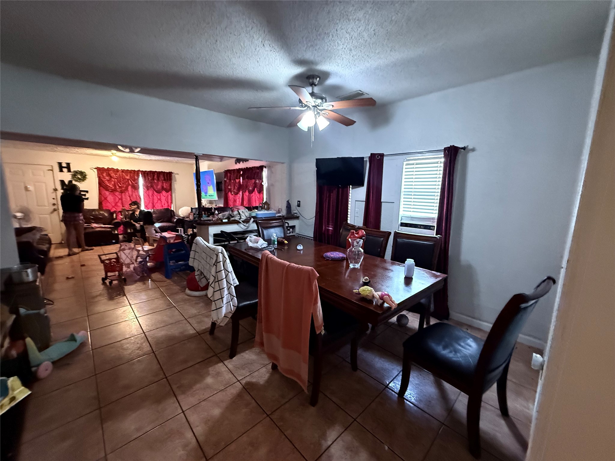 6723 Avenue P Property Photo 3