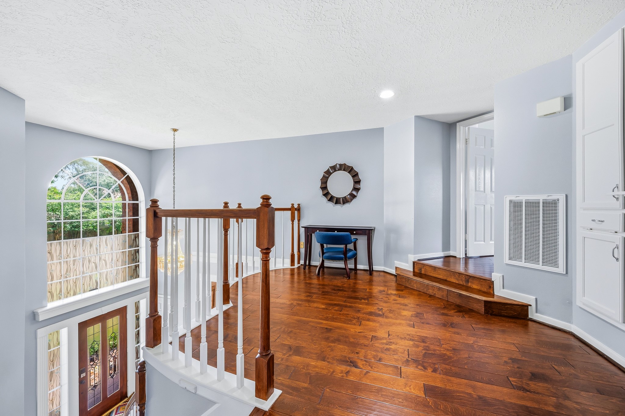 531 W North Hill Drive Property Photo 19