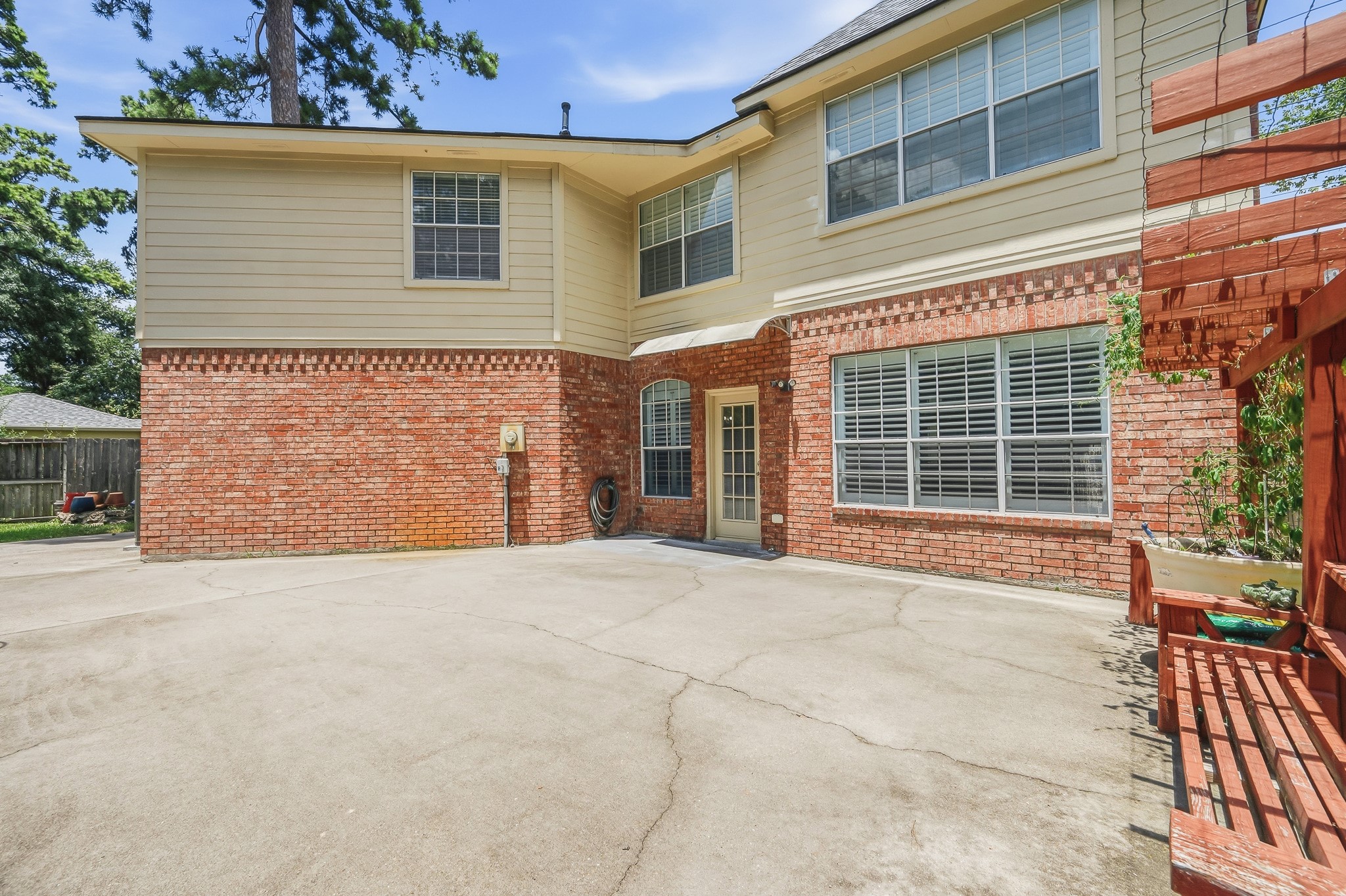 531 W North Hill Drive Property Photo 45