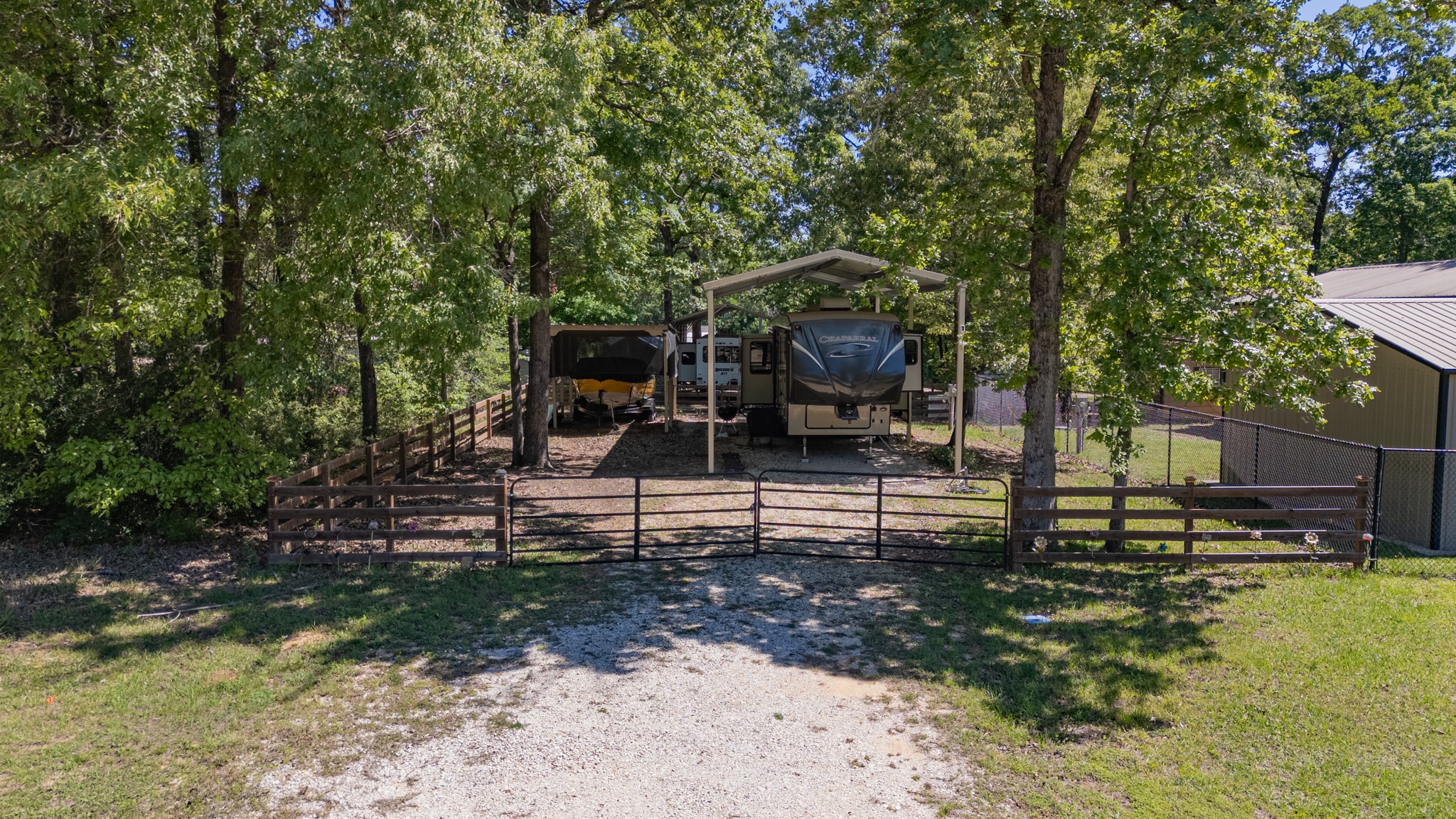 211 Acorn Drive Property Photo 1