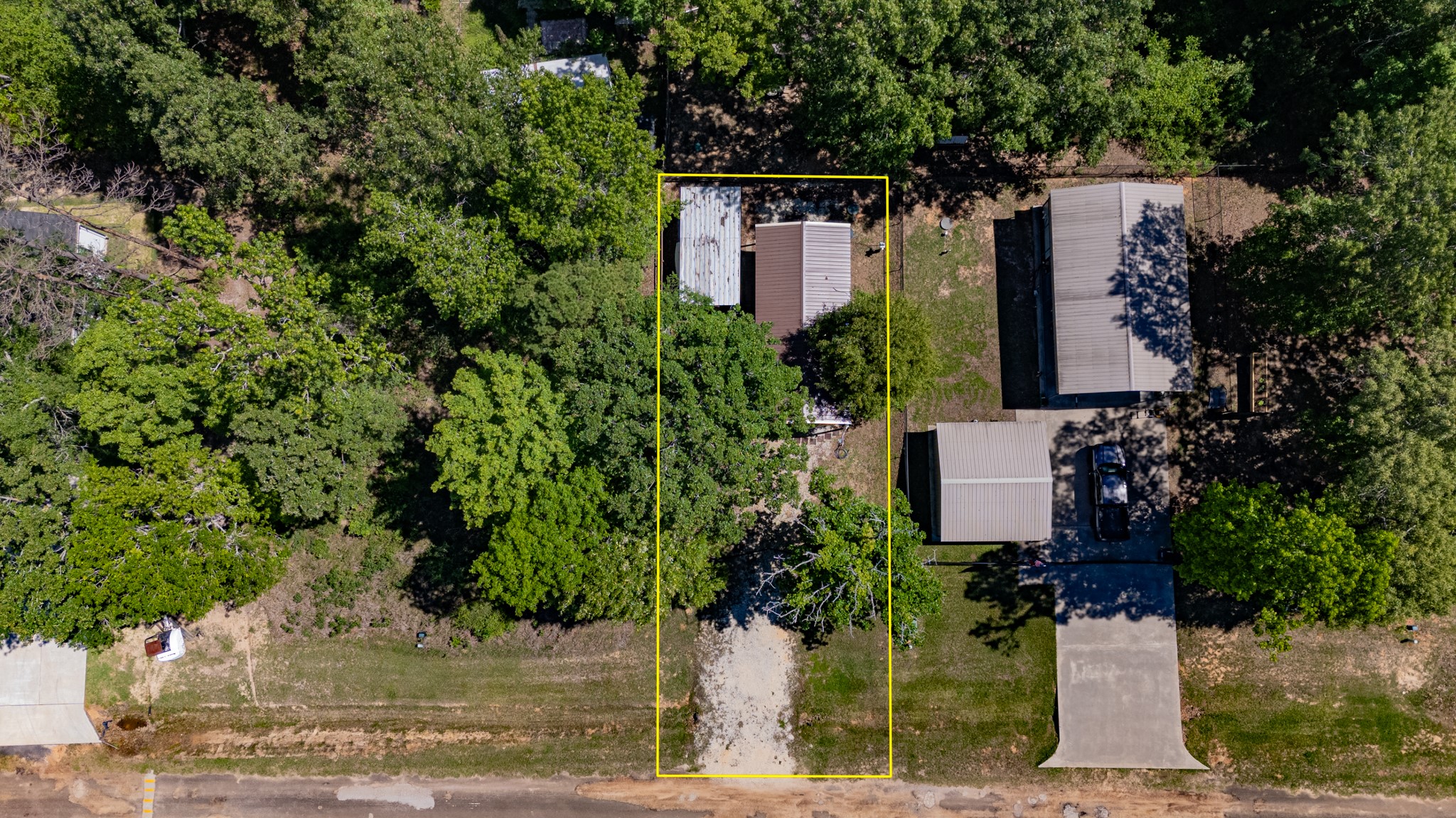 211 Acorn Drive Property Photo 3